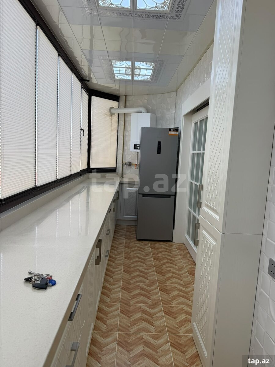 2-otaqlı yeni tikili, Ənvər Hüseynov küç., 75 m²