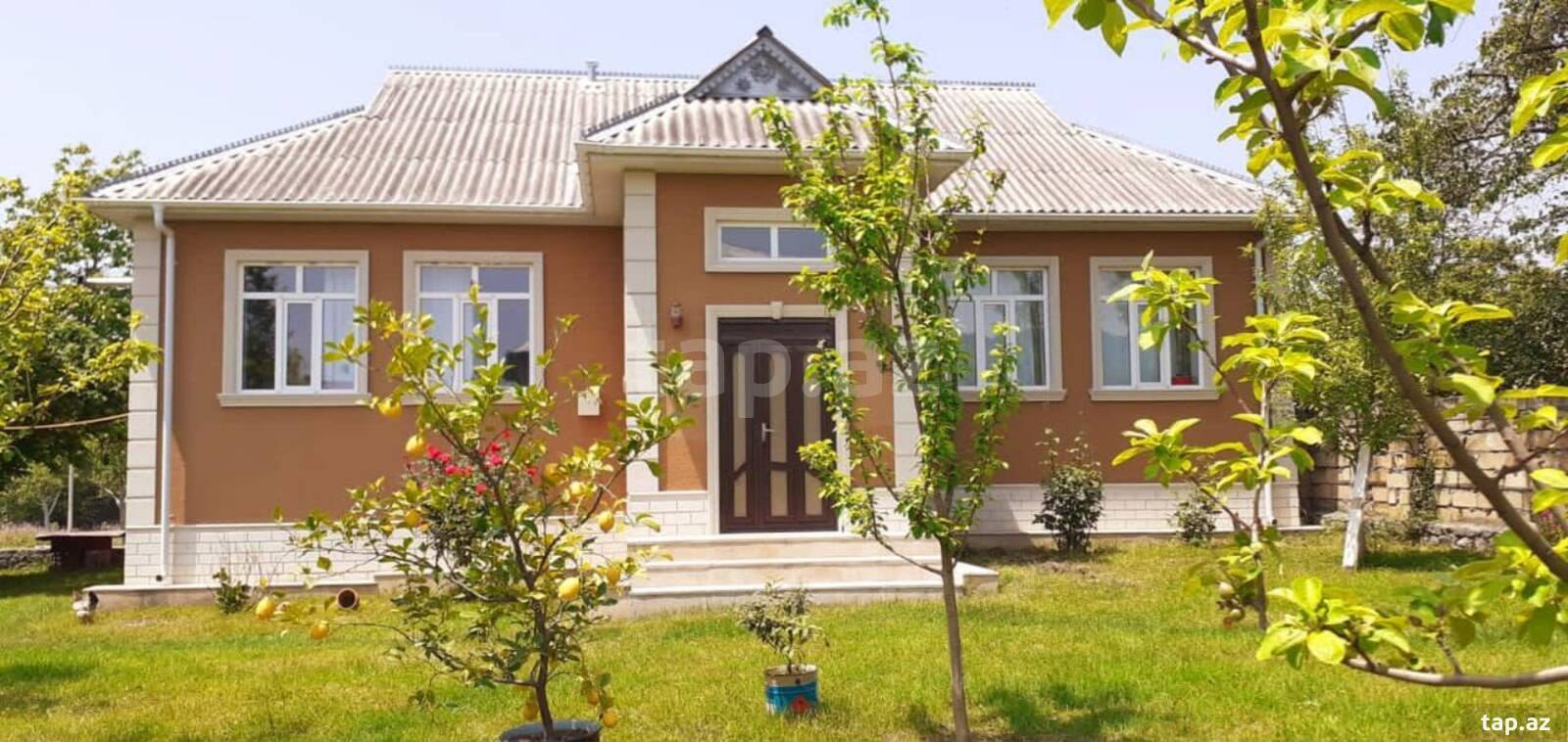 Həyət evi kirayə verilir, Qəbələ r.
