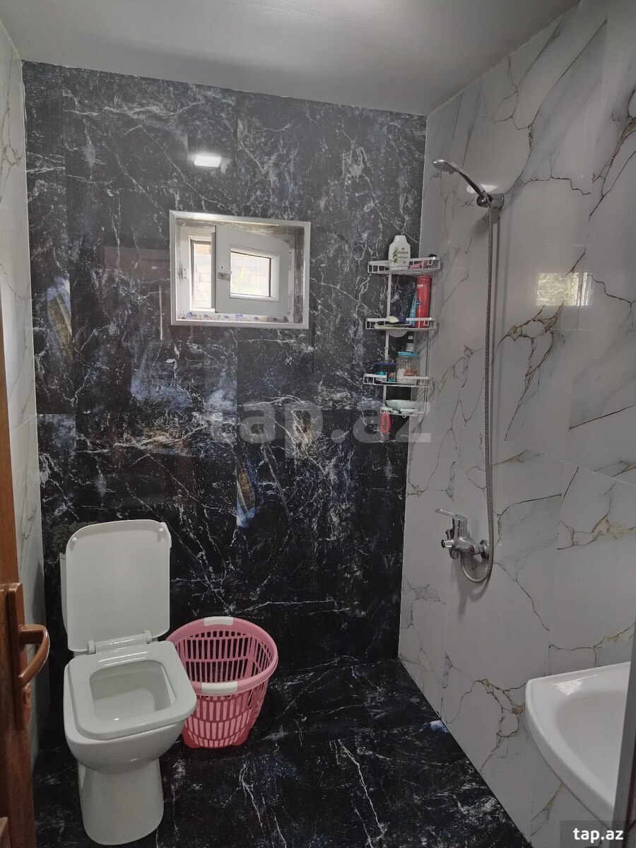 Həyət evi, İlham Məmmədov küç.