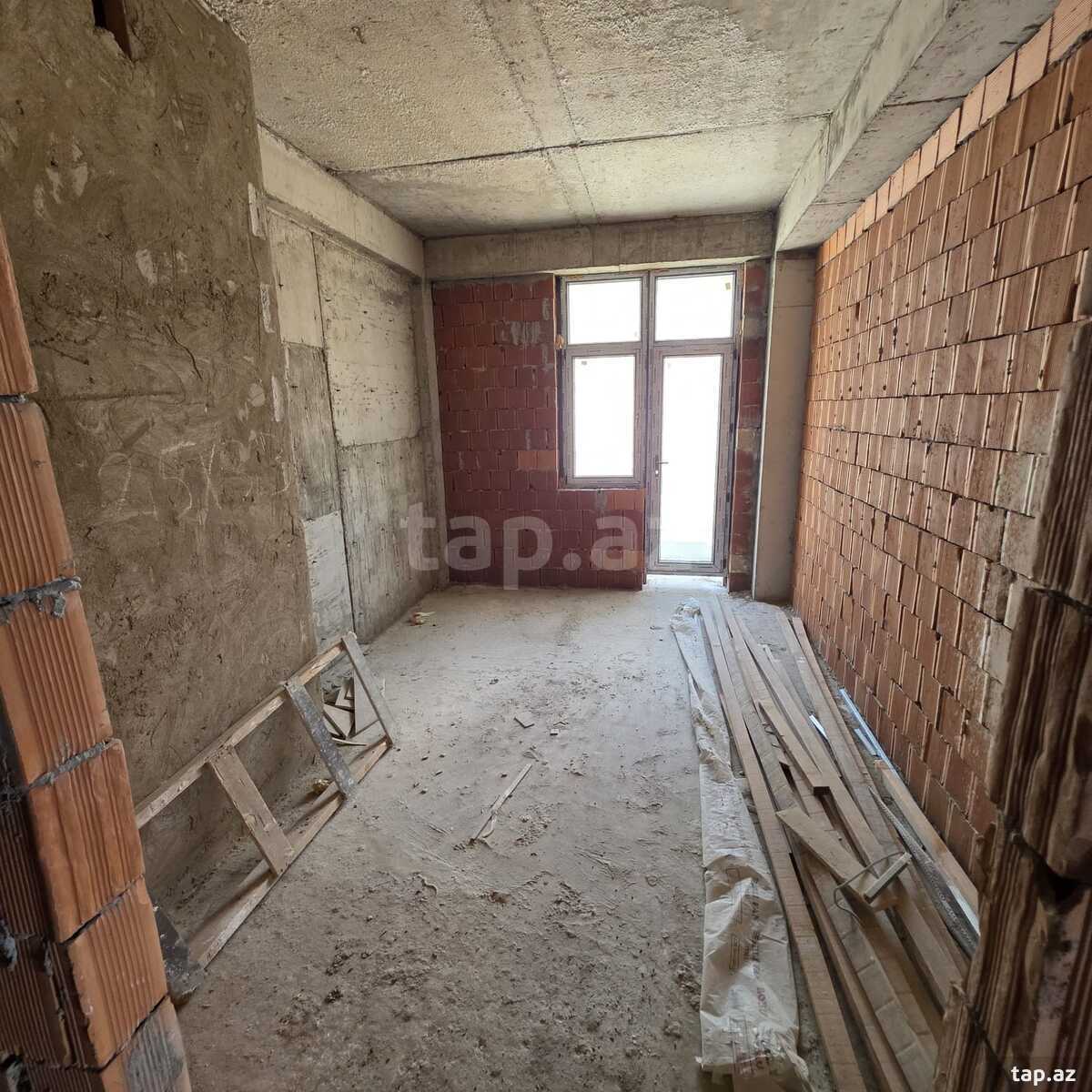 3-otaqlı yeni tikili, Balaəmi Dadaşov küç., 140 m²