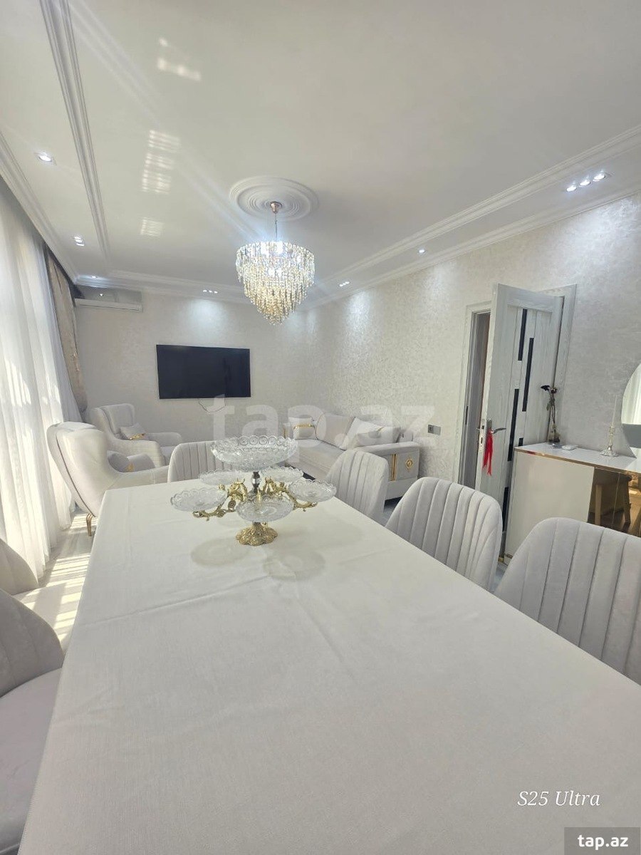 Həyət evi, Saray qəs.