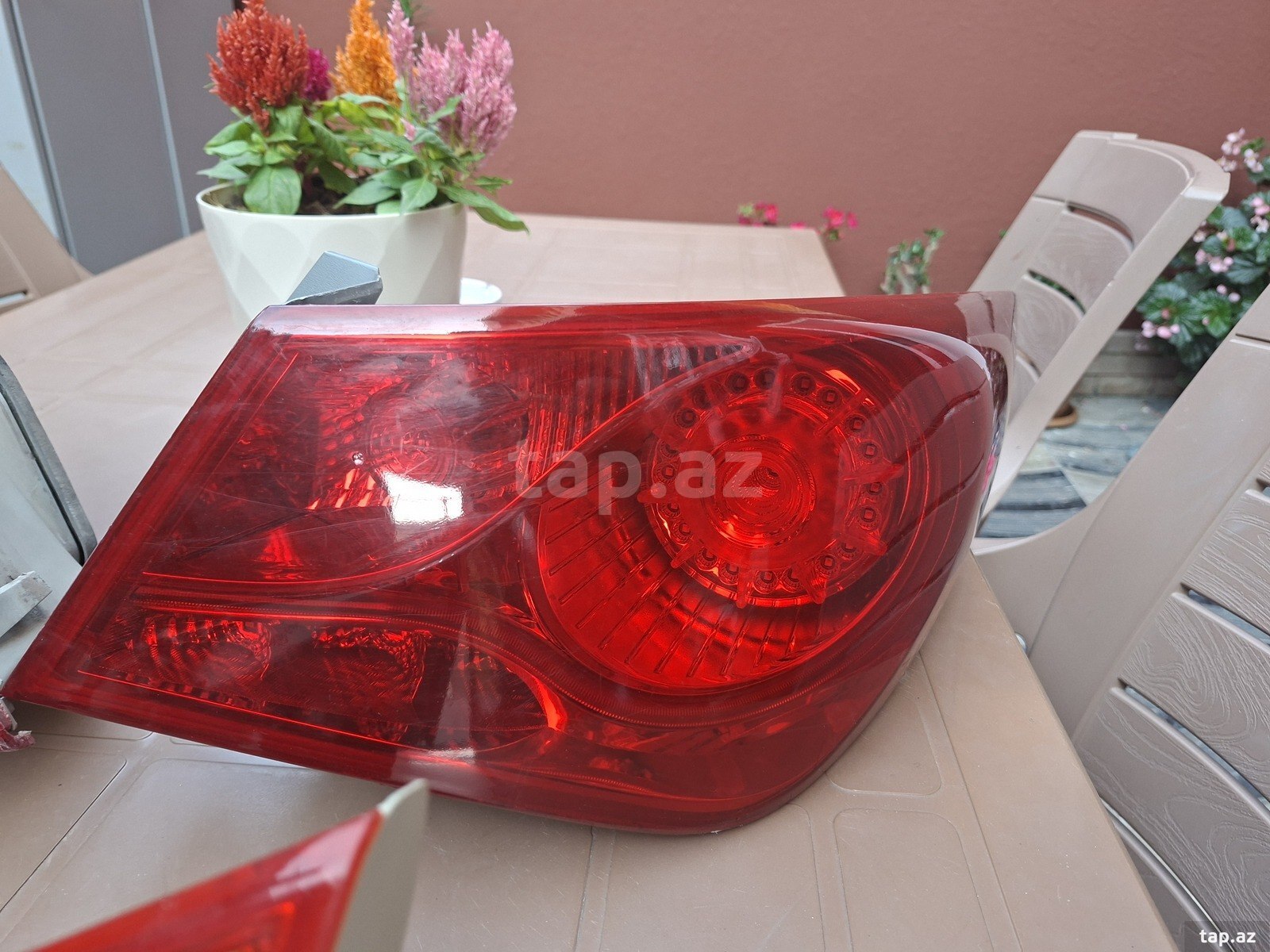 Hyundai Sonata 2010 arxa stop işıqları