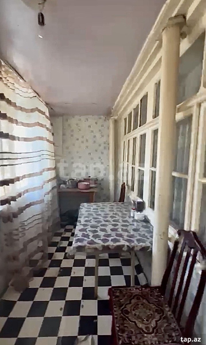 3-otaqlı mənzil, Dədə Qorqud küç., 78 m²