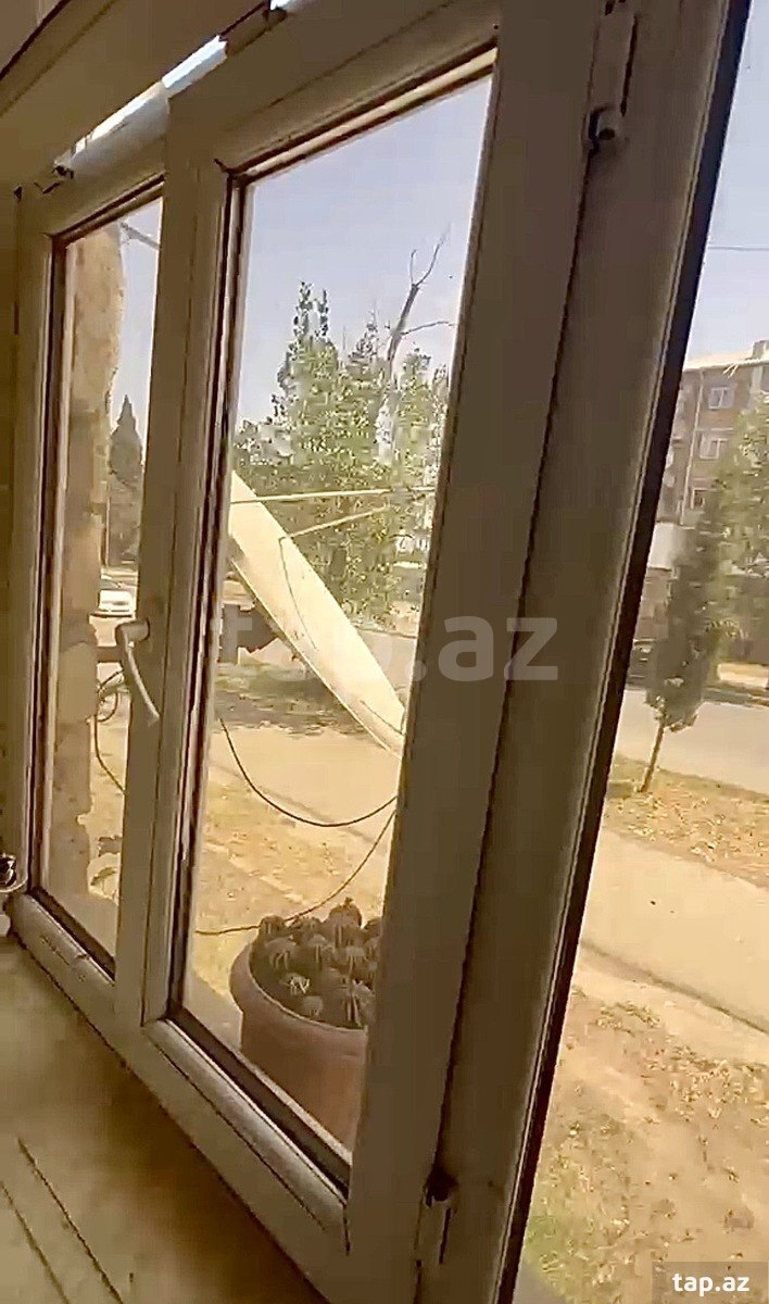 3-otaqlı mənzil, Dədə Qorqud küç., 78 m²