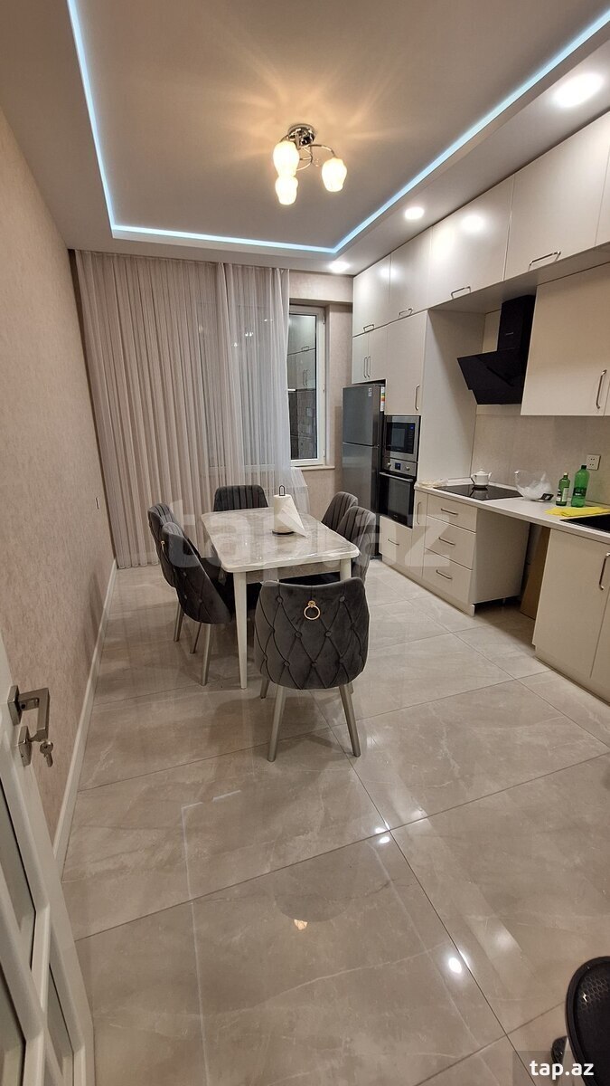 3-otaqlı yeni tikili, Gəncə ş., 100 m²