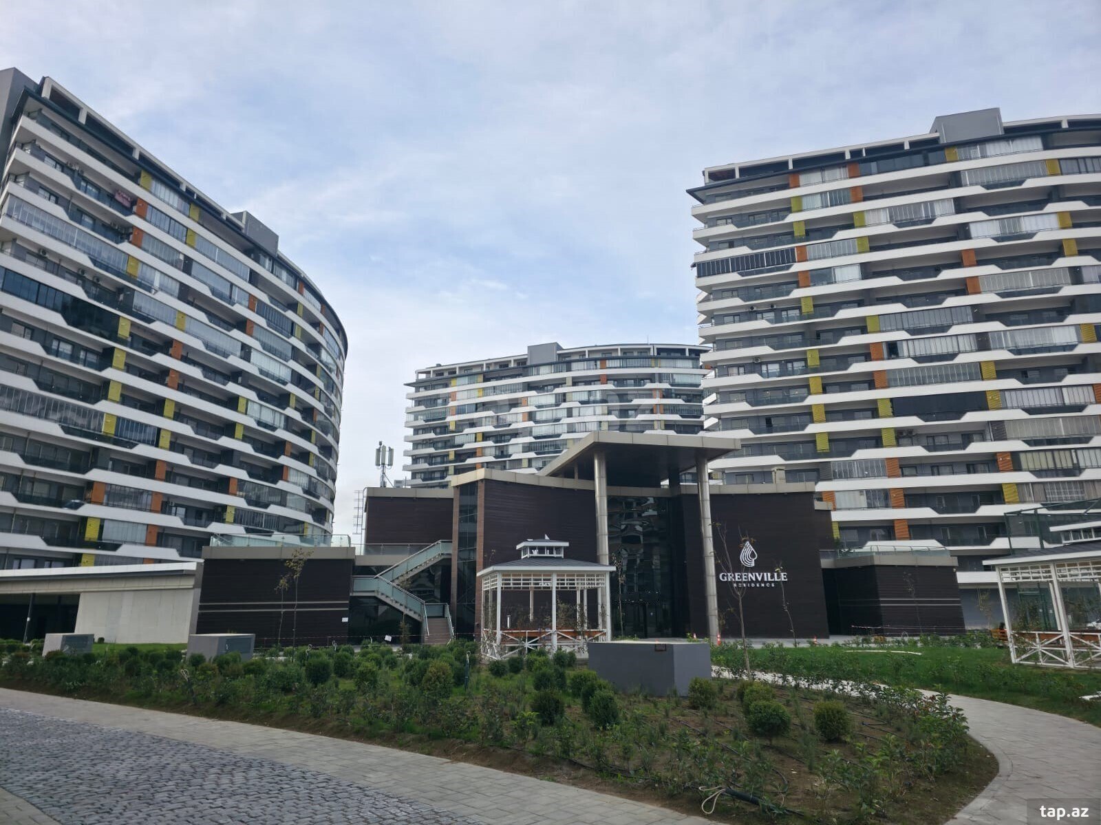 4-otaqlı yeni tikili, Həmdəm Ağayev küç., 166.5 m²