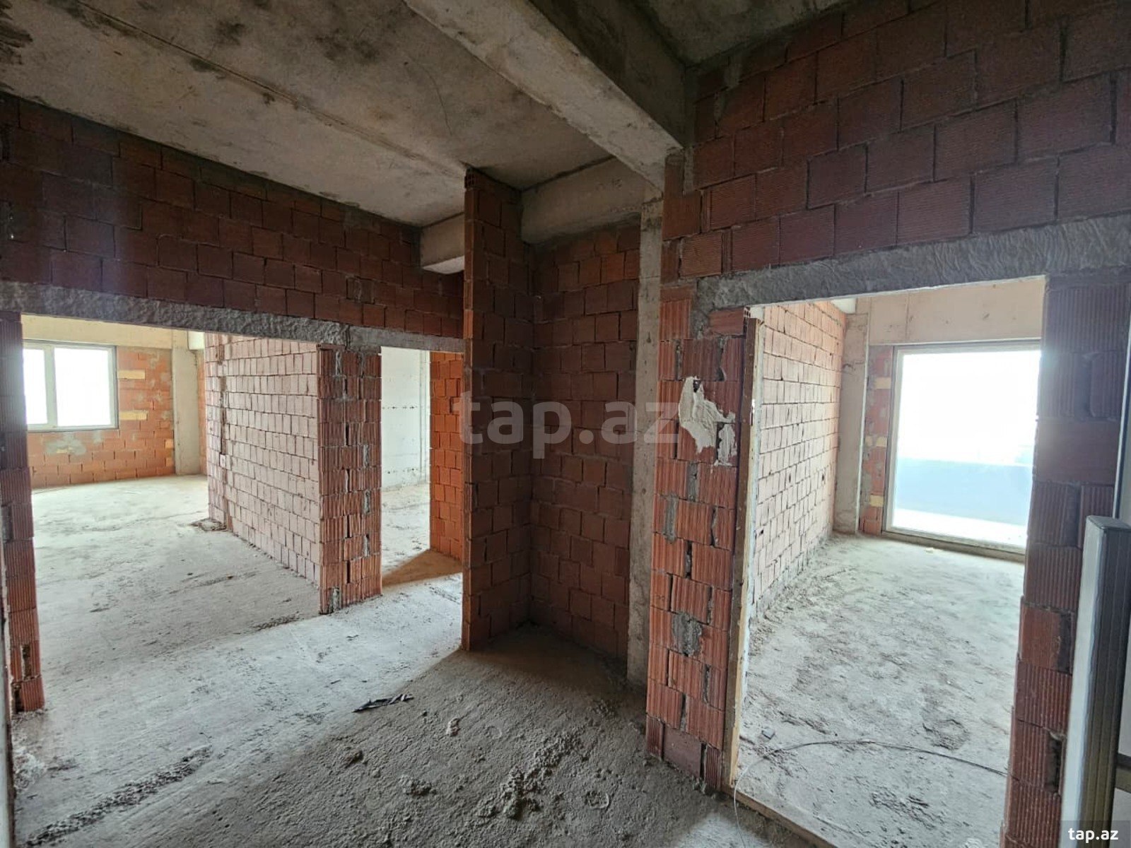 4-otaqlı yeni tikili, Həmdəm Ağayev küç., 166.5 m²