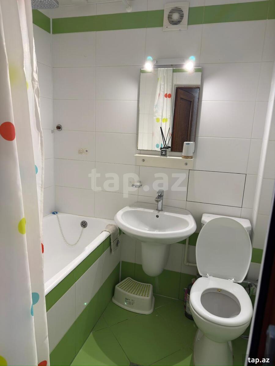 3-otaqlı mənzil kirayə verilir, Əhməd Cəmil küç., 80 m²