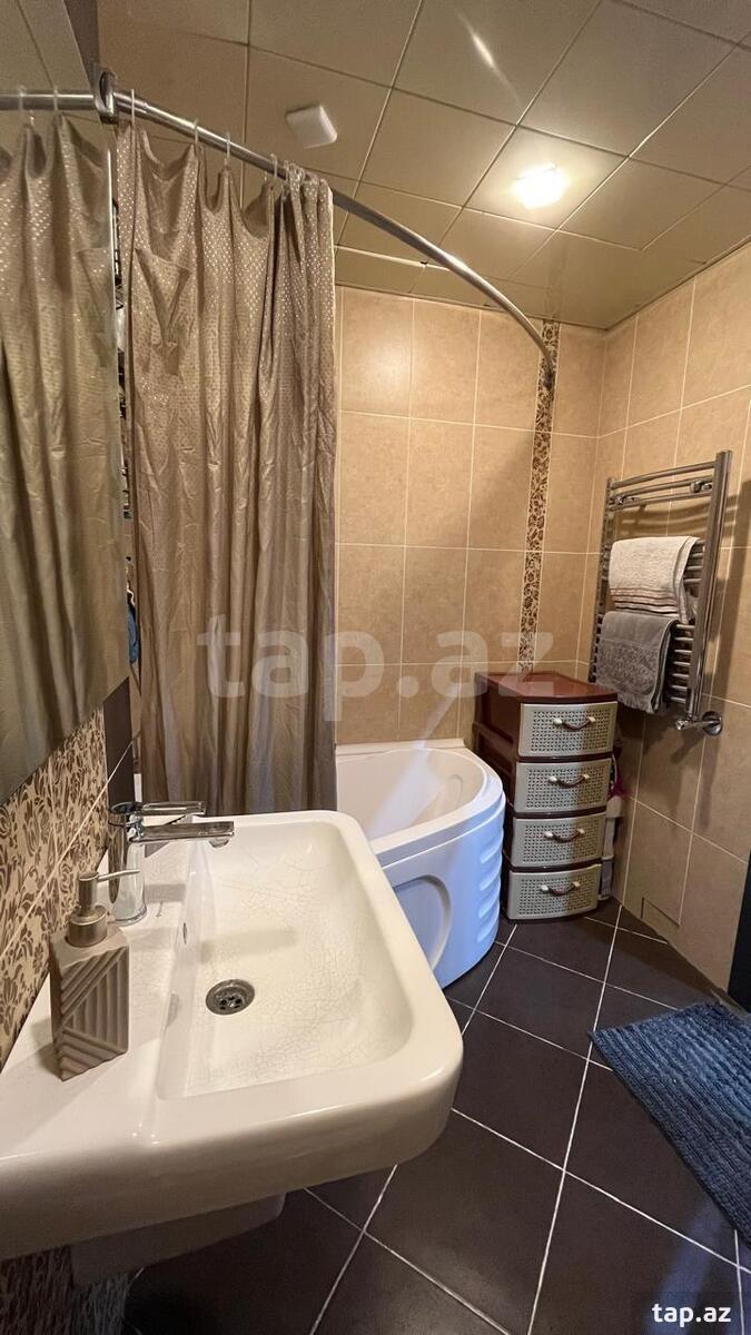 3-otaqlı yeni tikili, Ə.Əhmədov küç.26., 112 m²
