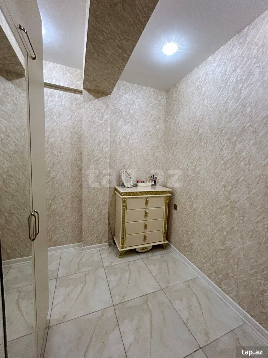 2-otaqlı yeni tikili, M.Əsədov küç., 78 m²