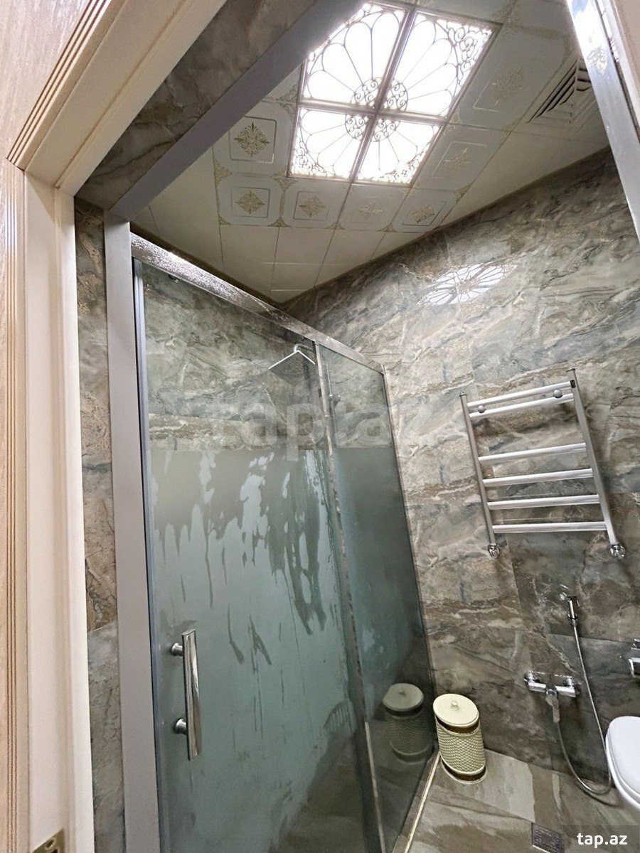 2-otaqlı yeni tikili, M.Əsədov küç., 78 m²