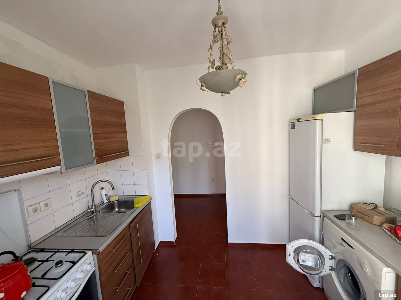 2-otaqlı mənzil kirayə verilir, M. Senani küç., 60 m²