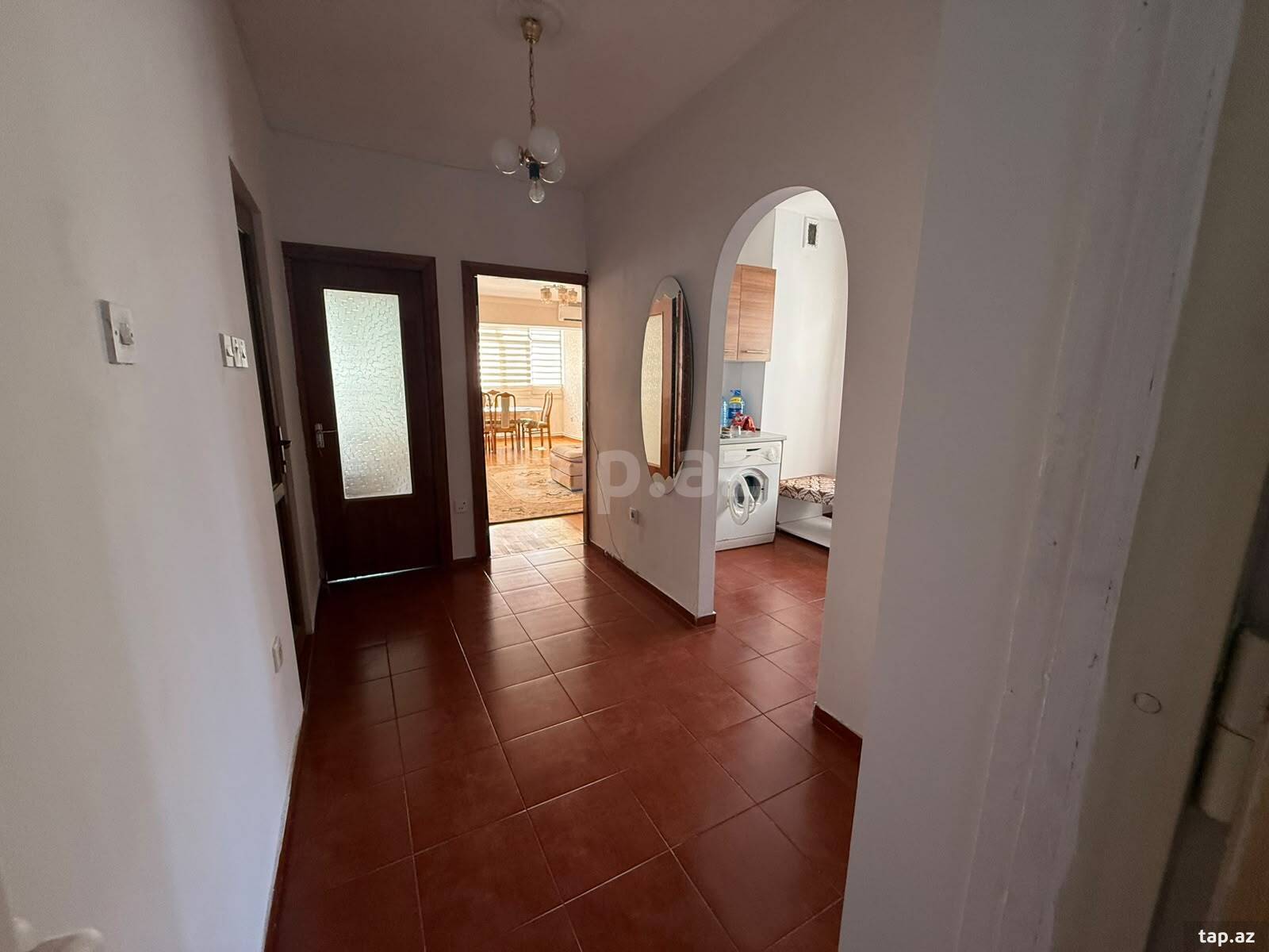 2-otaqlı mənzil kirayə verilir, M. Senani küç., 60 m²