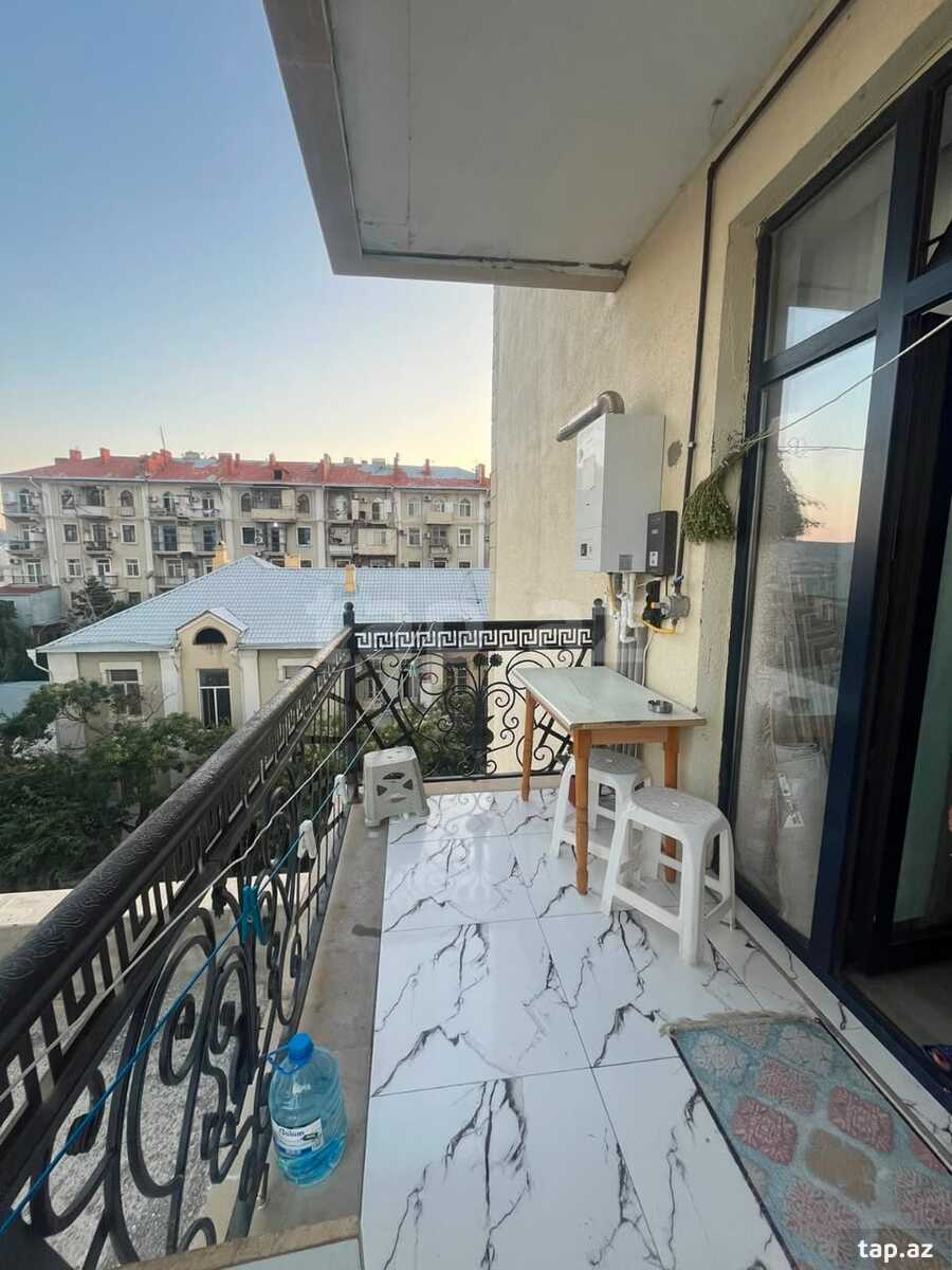 3-otaqlı yeni tikili, Bayıl qəs., 70 m²