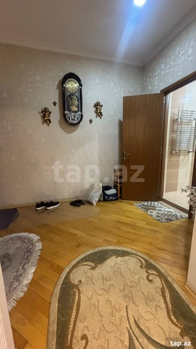 4-otaqlı yeni tikili, 8 Noyabr m., 140 m²
