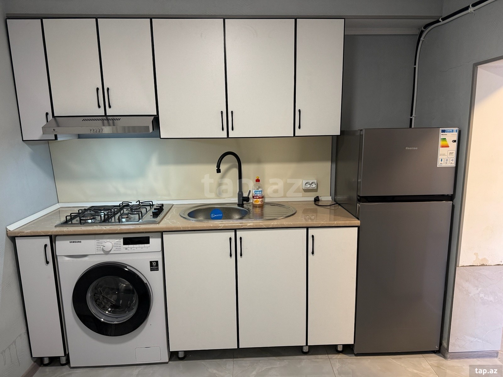 2-otaqlı yeni tikili kirayə verilir, Gəncə ş., 60 m²