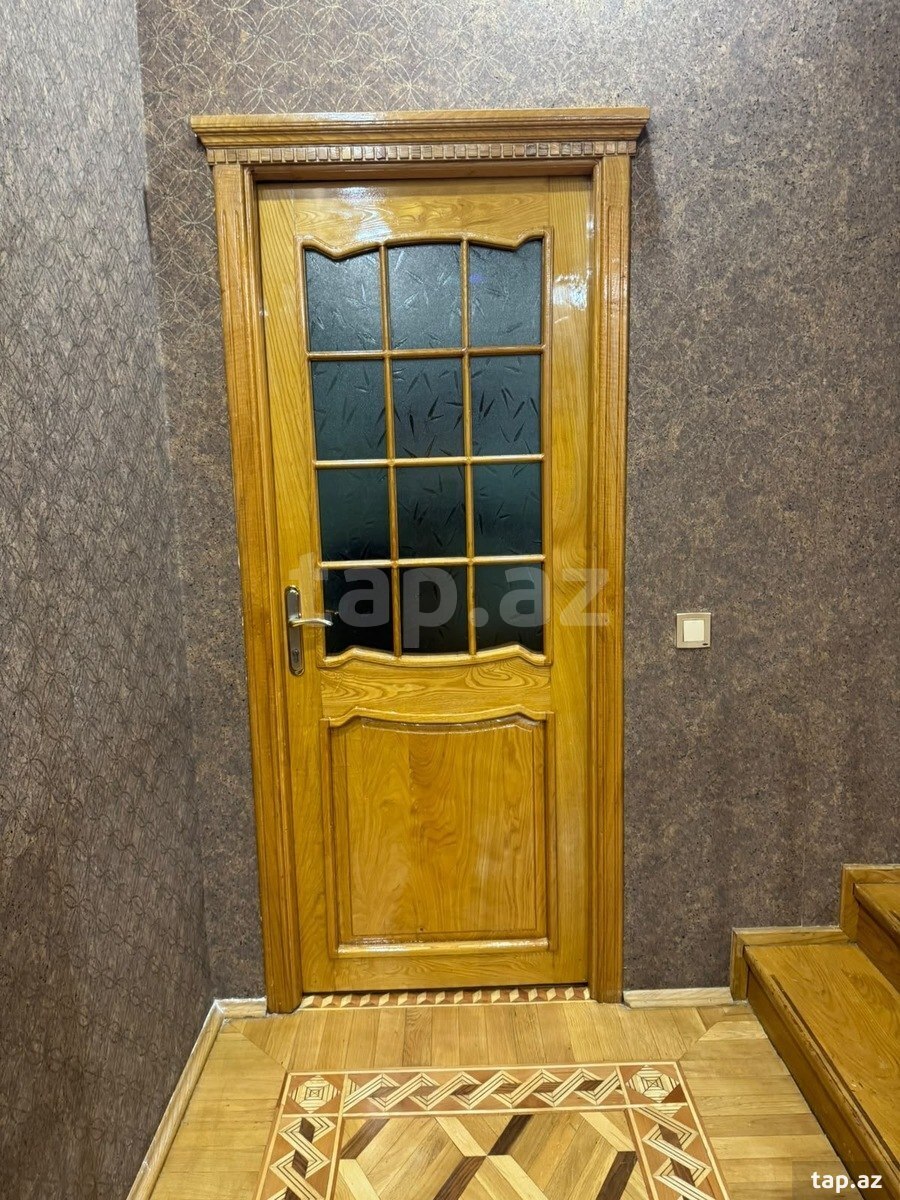 Qapı