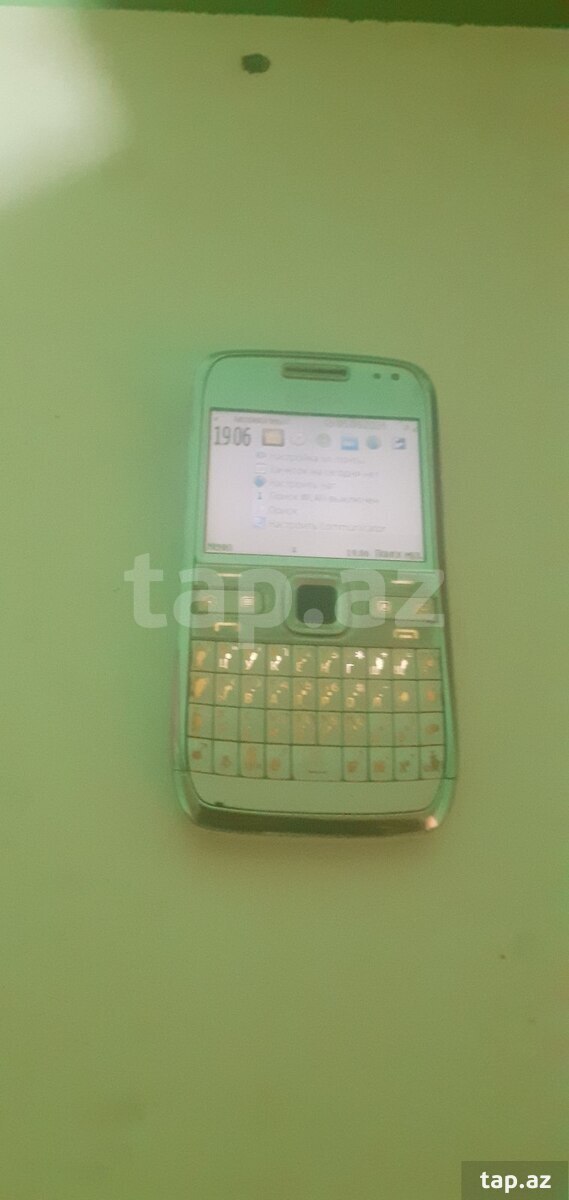 Nokia E72 Metal Grey