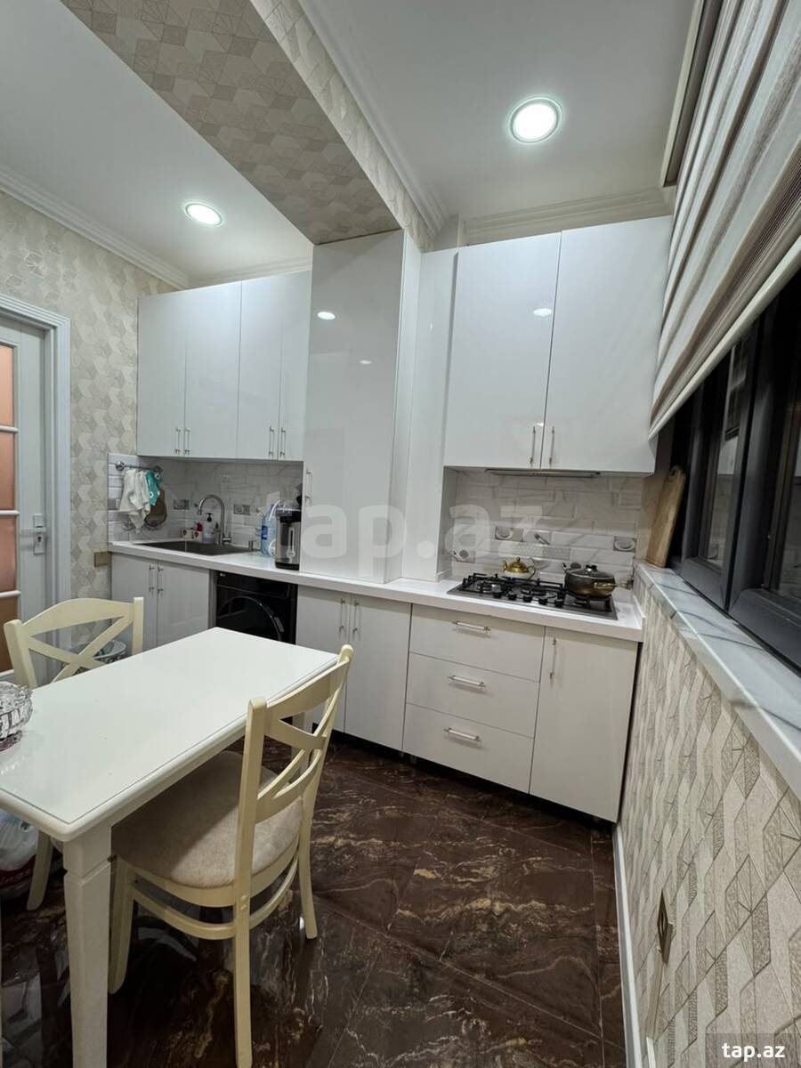 3-otaqlı yeni tikili, Moskva pr. 3168, 120 m²