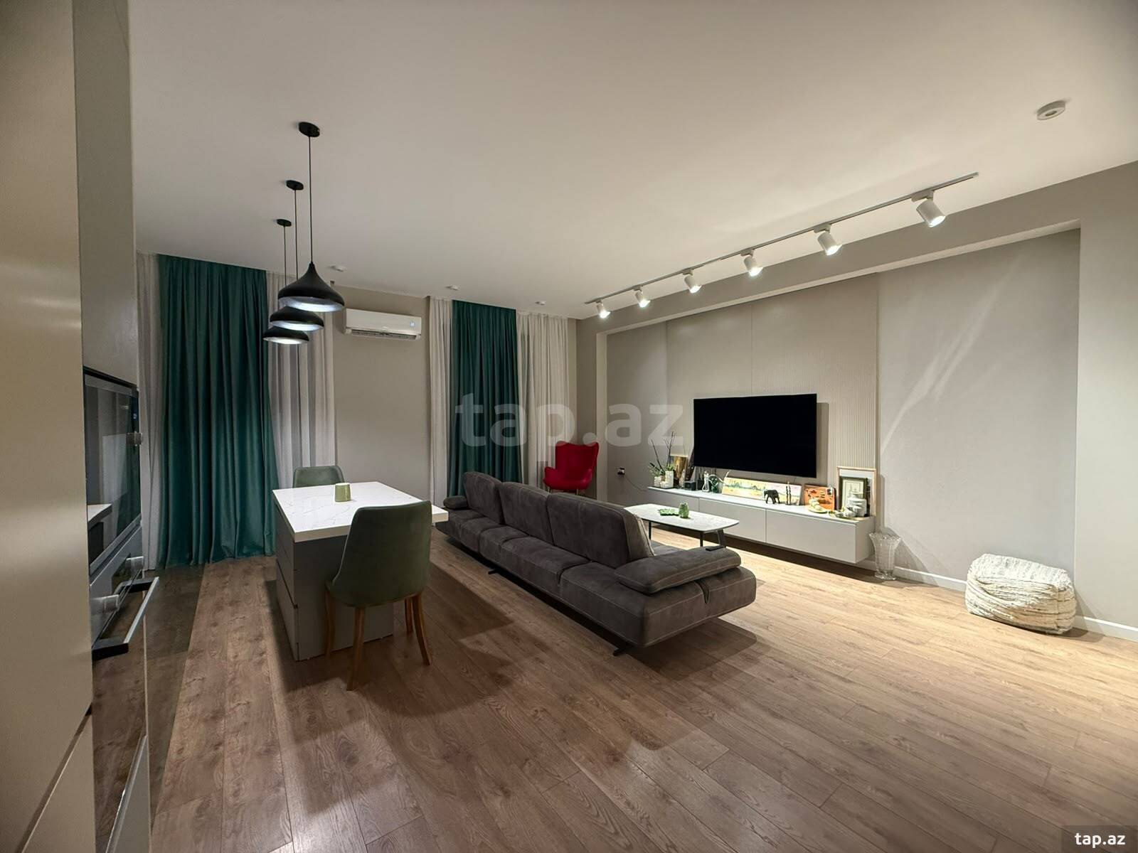 2-otaqlı yeni tikili, Həzi Aslanov m., 93 m²