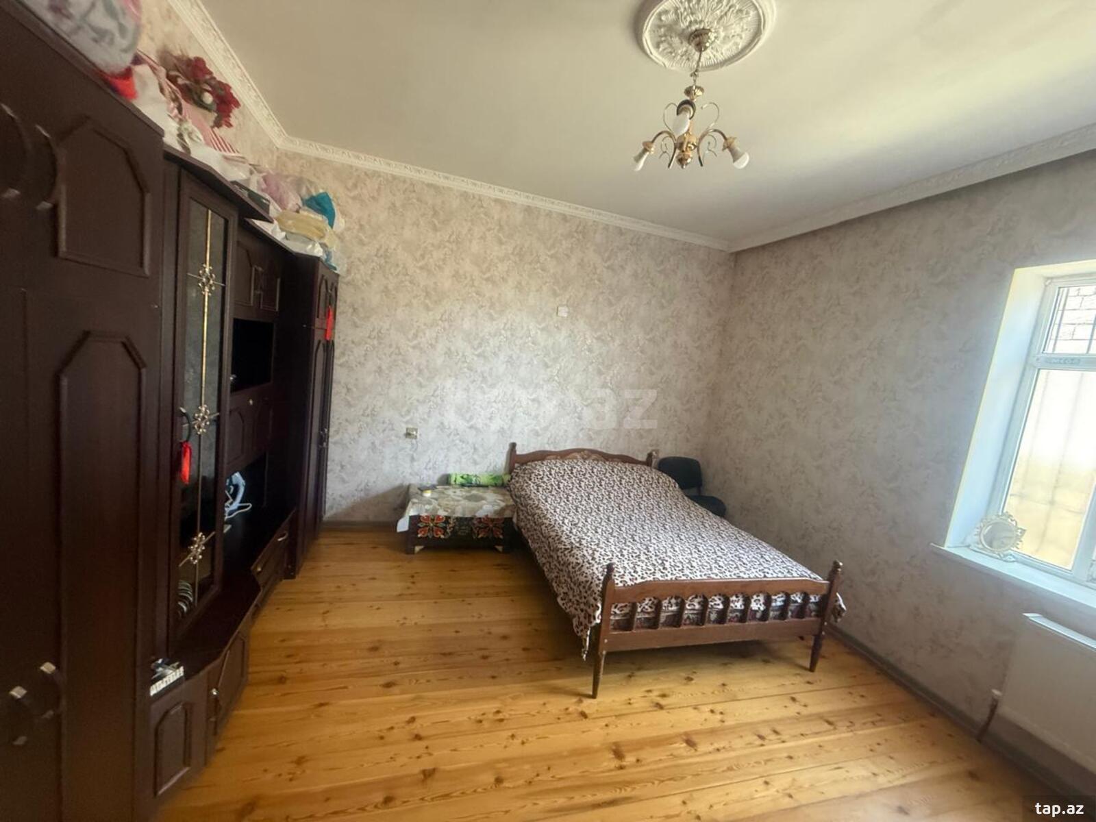 Həyət evi, Hövsan qəs.