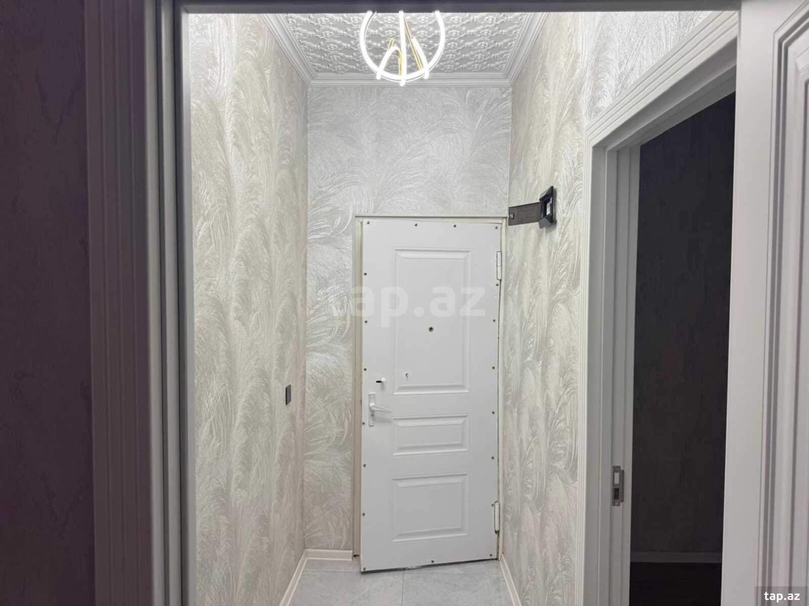 3-otaqlı mənzil, Memar Əcəmi m., 70 m²