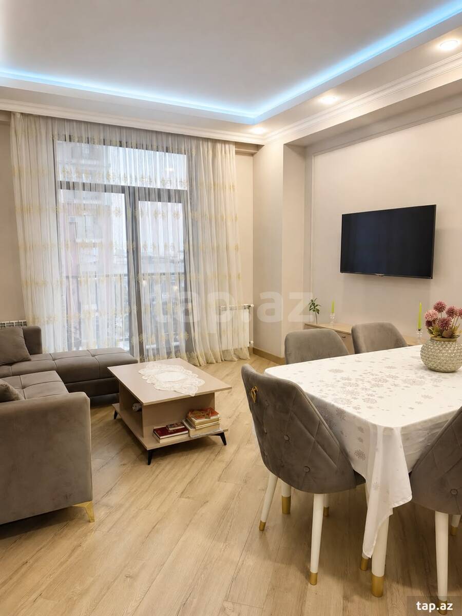 2-otaqlı yeni tikili, Binəqədi r., 82 m²