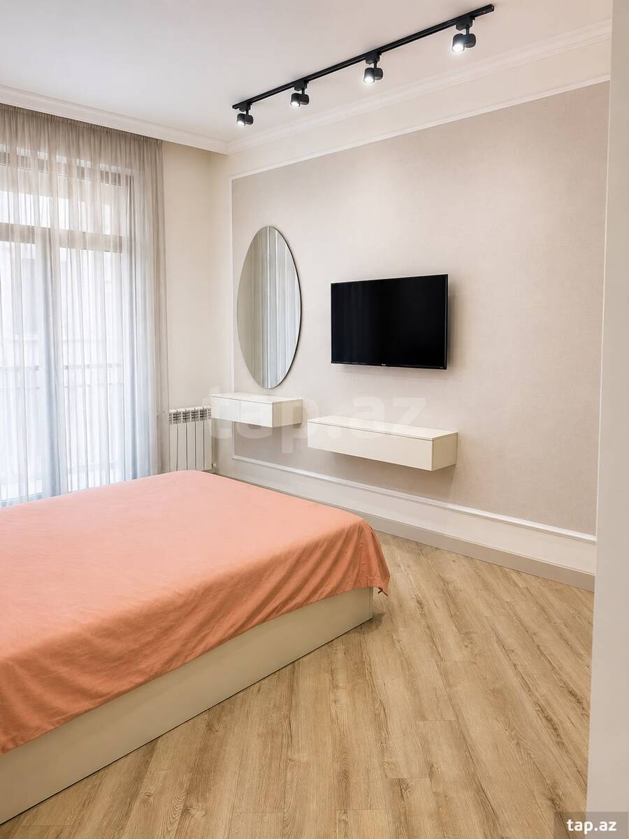 2-otaqlı yeni tikili, Binəqədi r., 82 m²