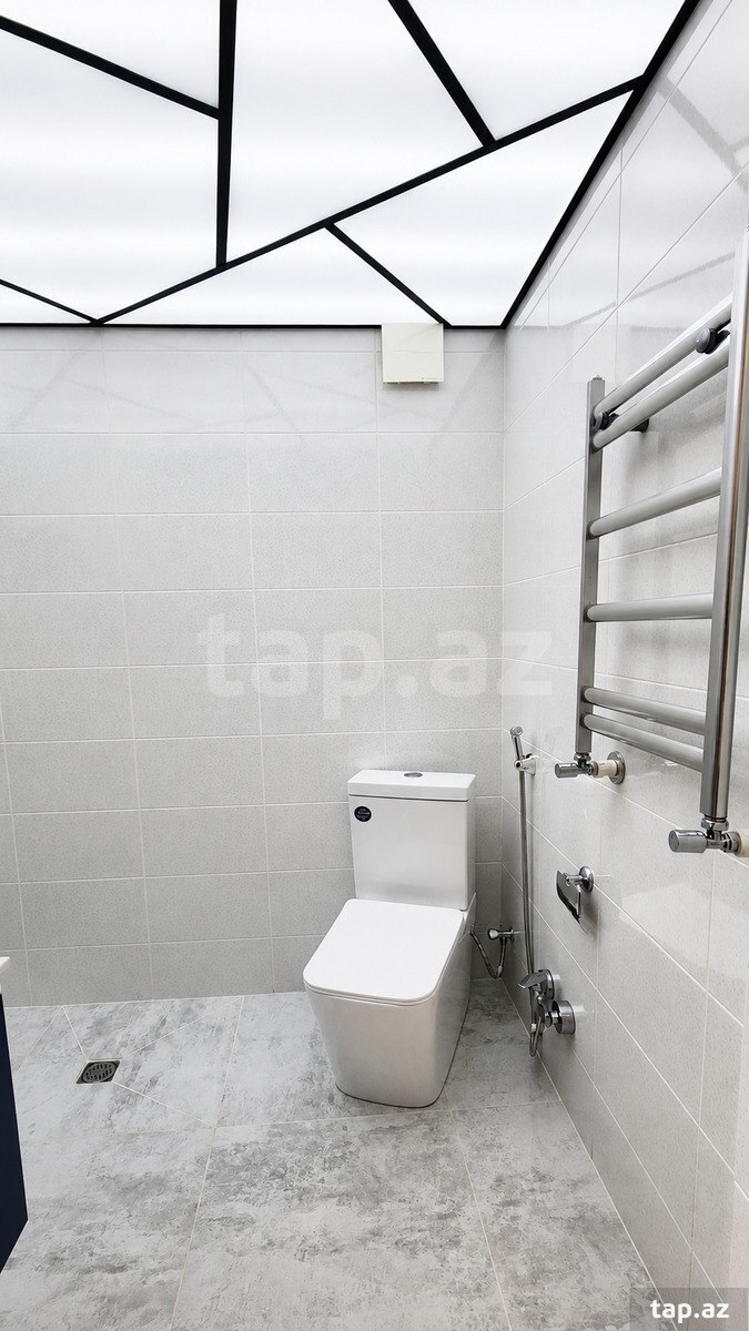 2-otaqlı yeni tikili, İnşaatçılar m., 55 m²