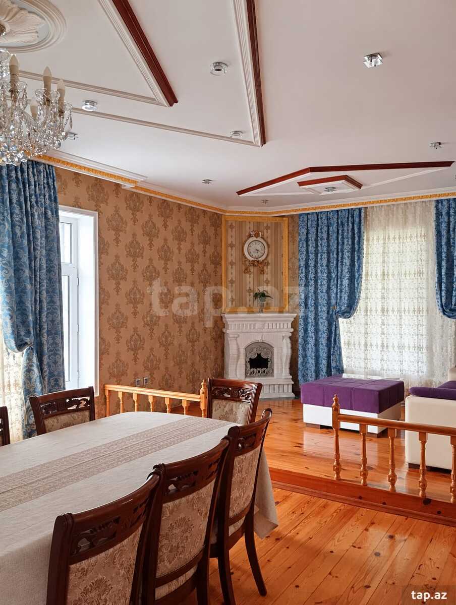 Həyət evi, Qaraçuxur qəs.