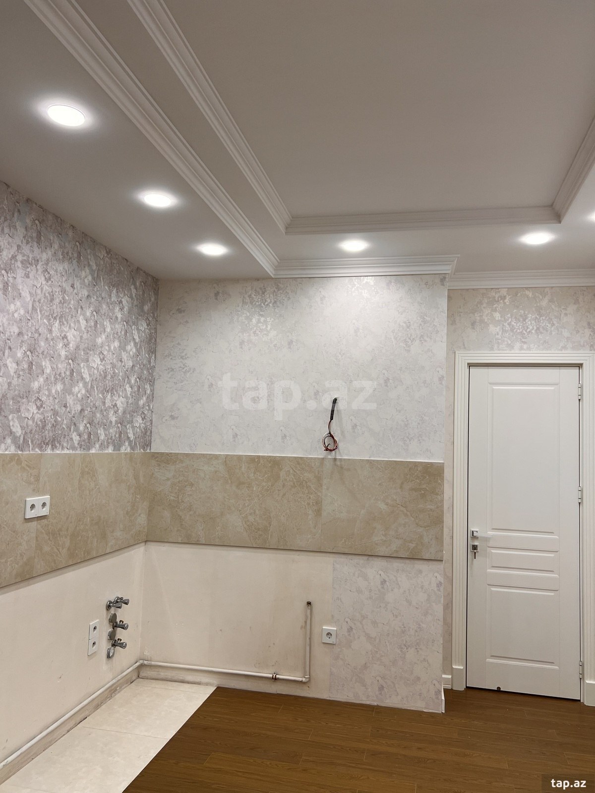 3-otaqlı yeni tikili, Moskva pr.3168, 155 m²