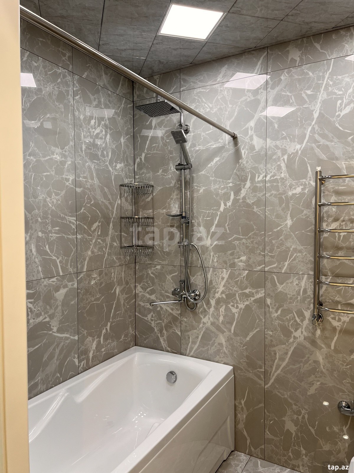 3-otaqlı yeni tikili, Moskva pr.3168, 155 m²