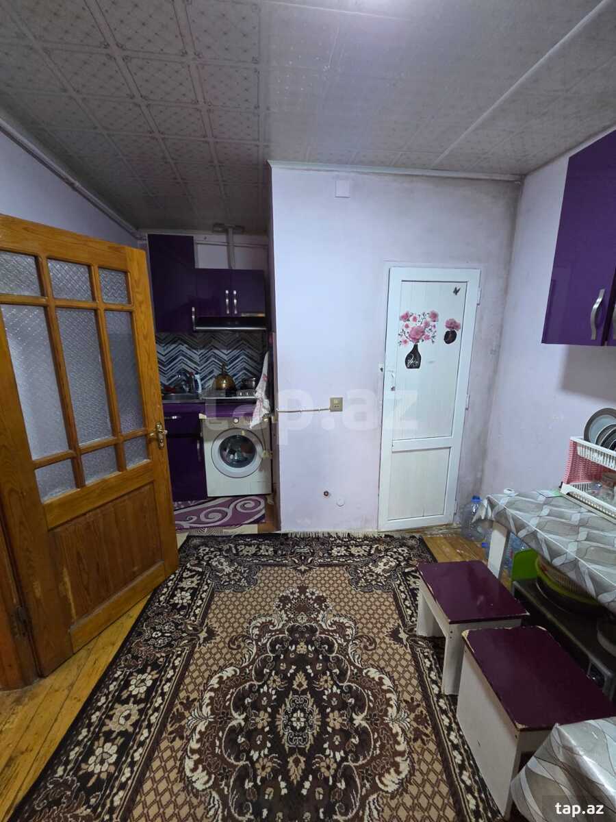 Həyət evi, Azadlıq m.