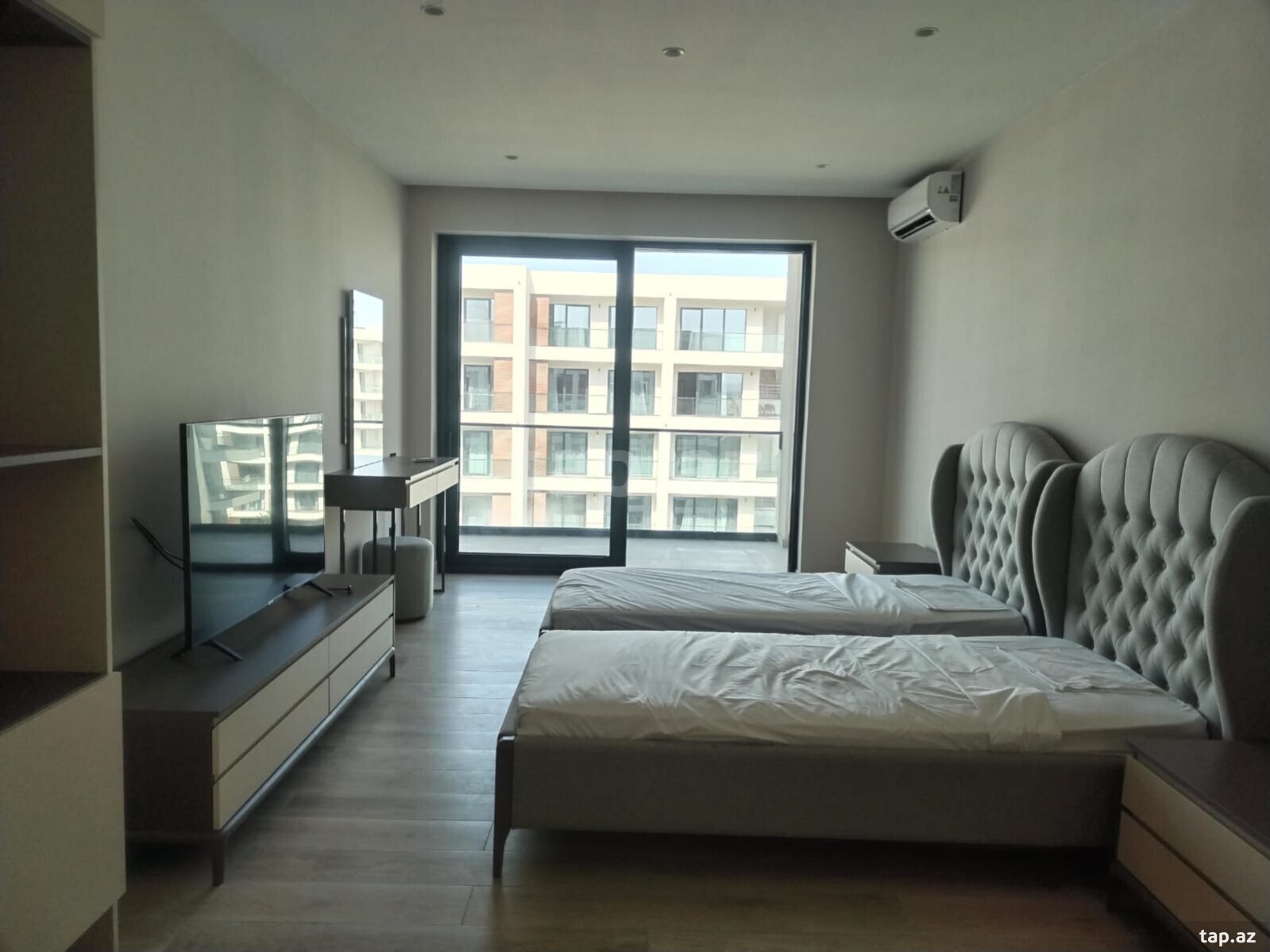 3-otaqlı yeni tikili kirayə verilir, Sea Breeze, 160 m²