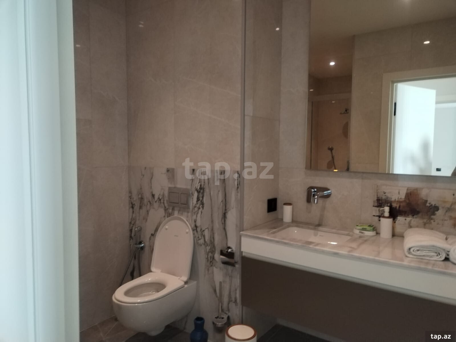 3-otaqlı yeni tikili kirayə verilir, Sea Breeze, 160 m²