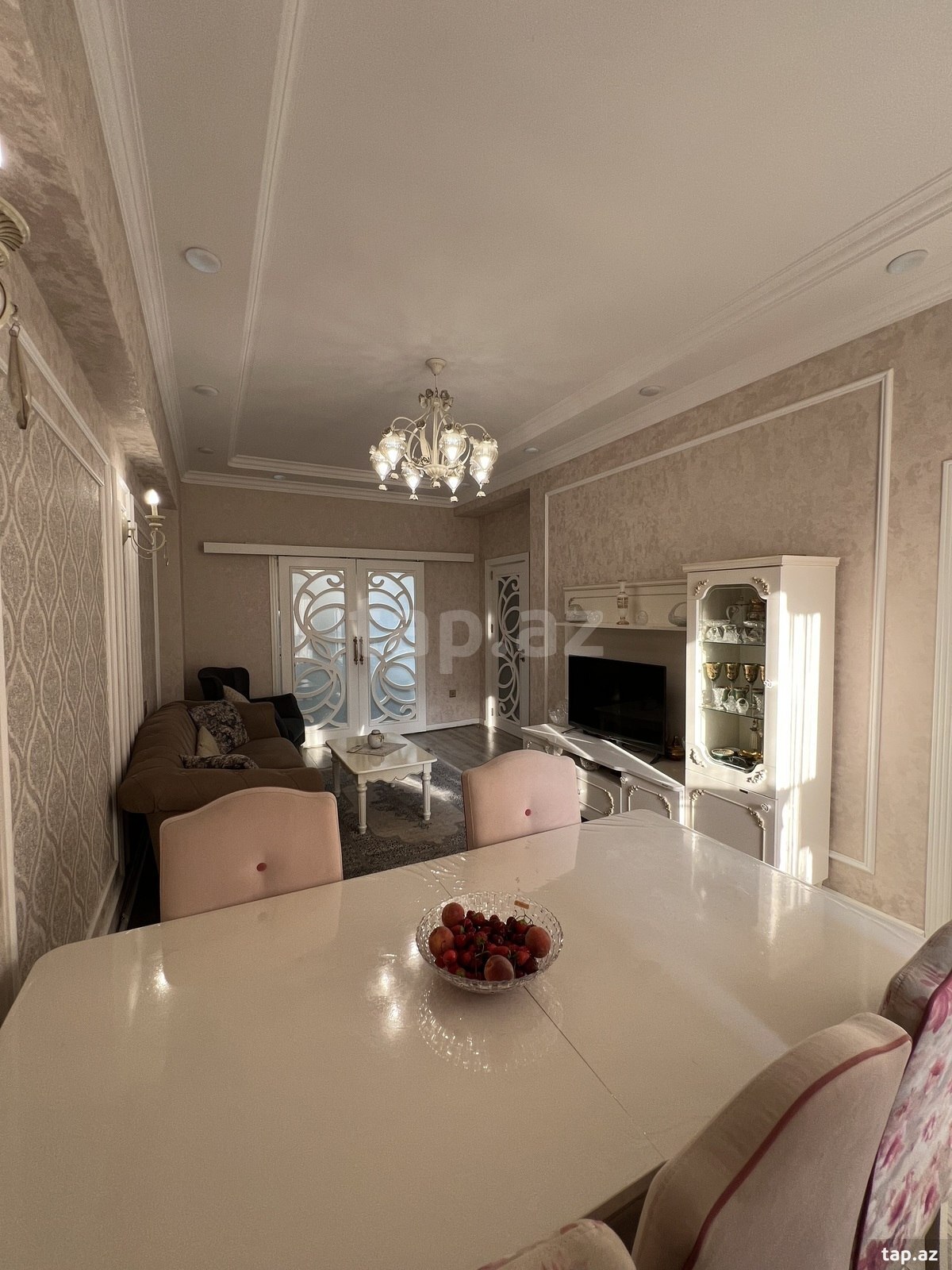 4-otaqlı yeni tikili, Babək pr., 81 m²
