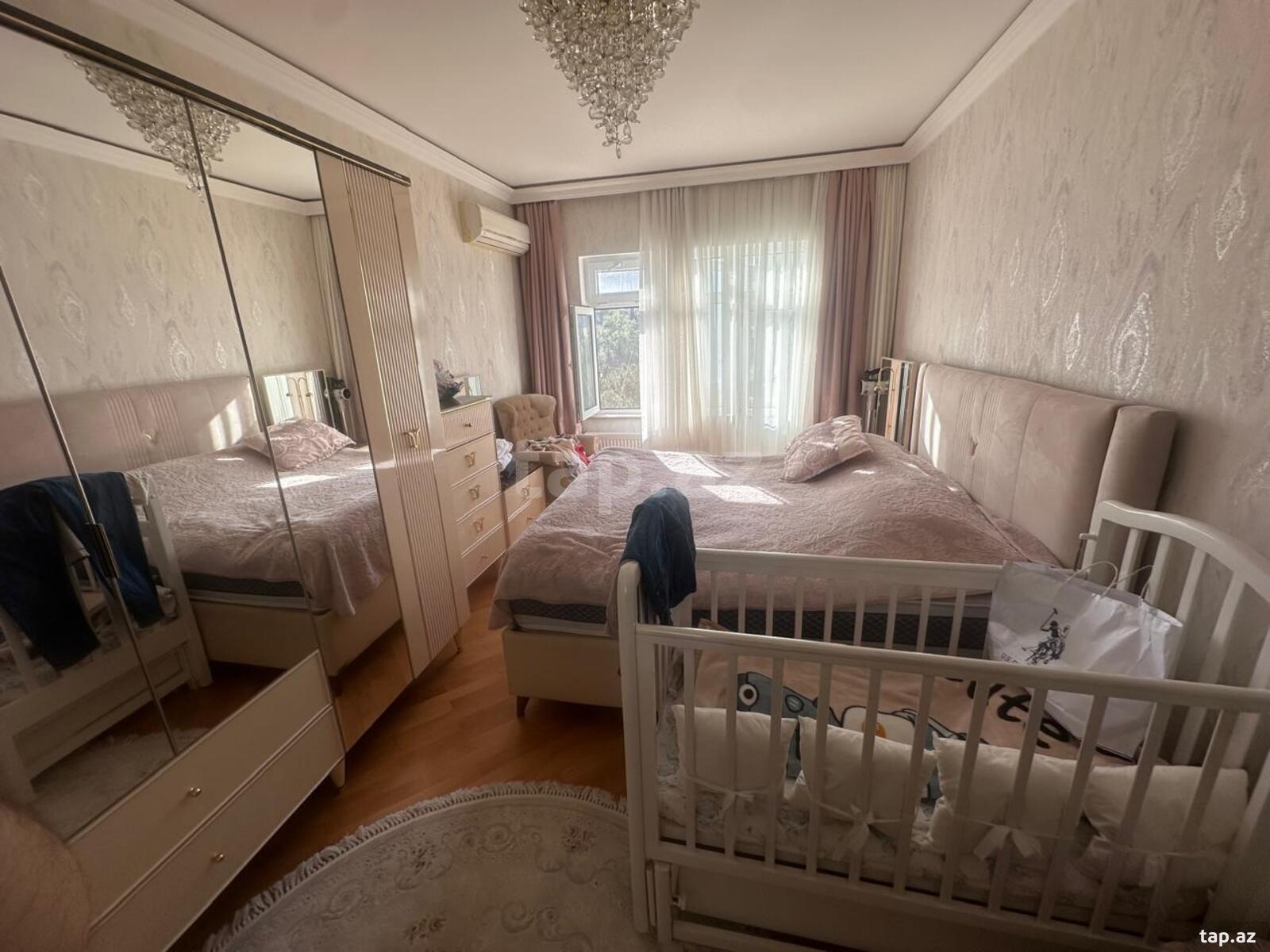 2-otaqlı mənzil, Mirmahmud Kazımovski küç., 70 m²