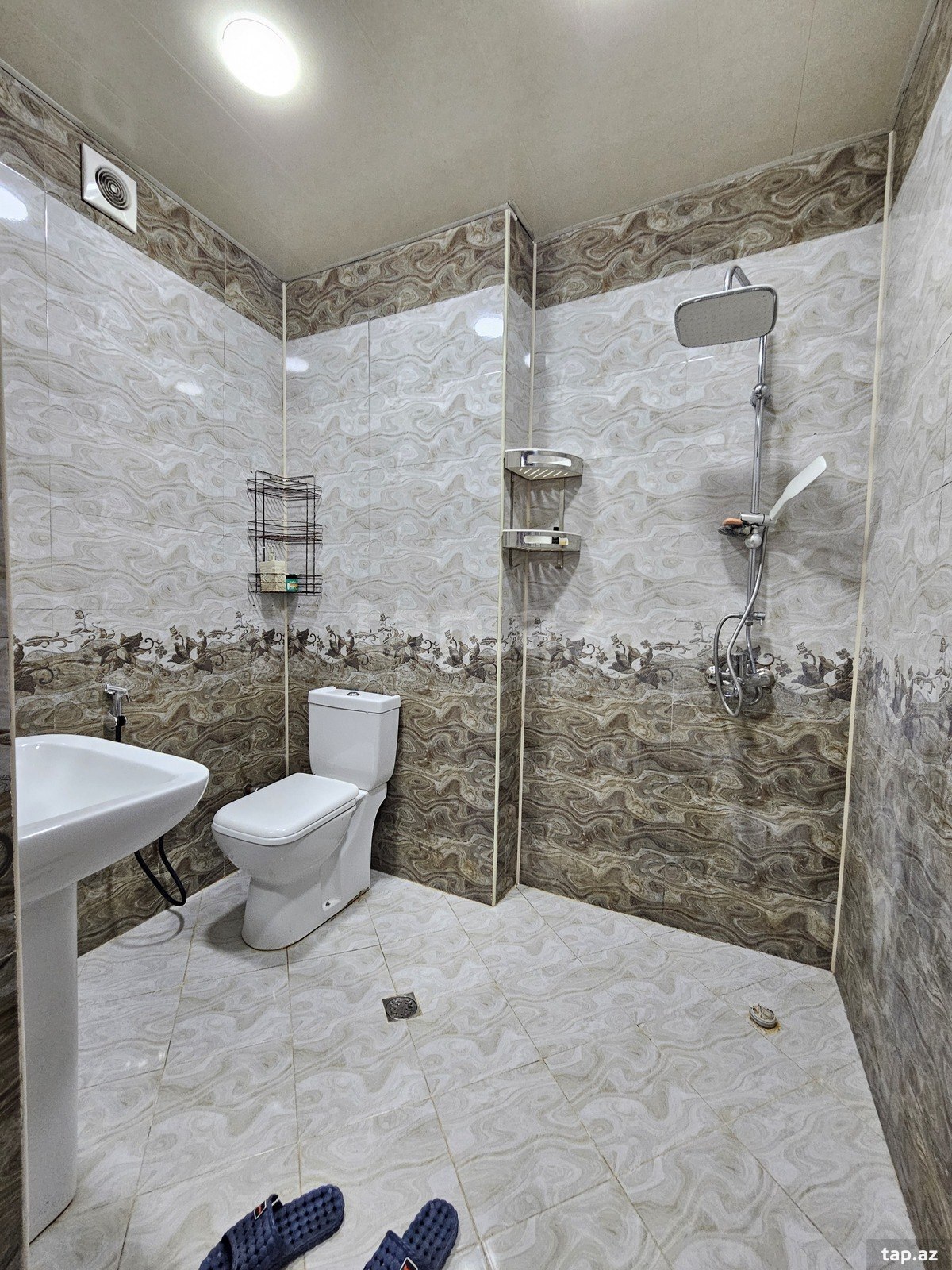2-otaqlı yeni tikili kirayə verilir, Heydər Əliyev pr., 60 m²