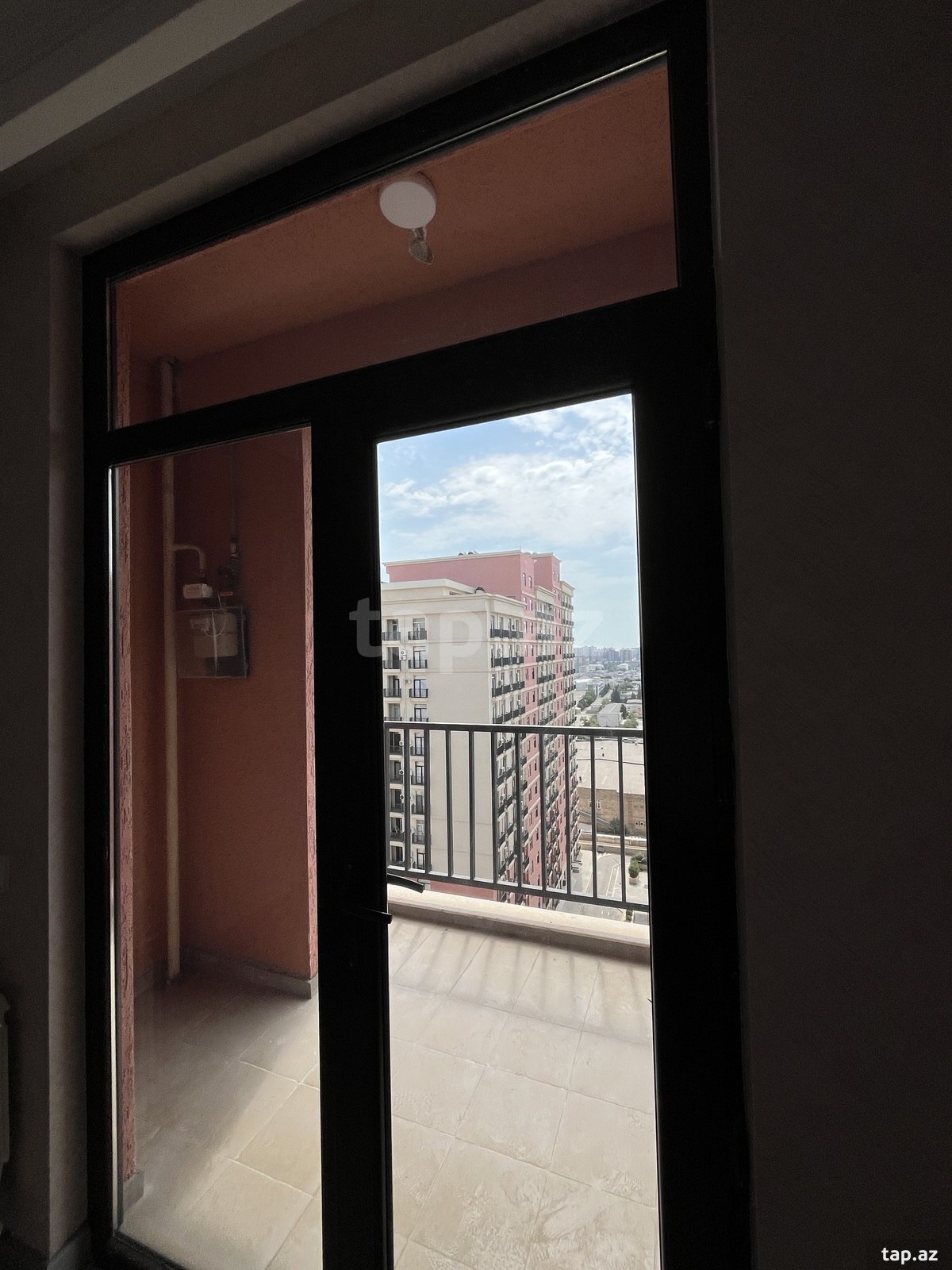2-otaqlı yeni tikili, Dərnəgül m., 62 m²
