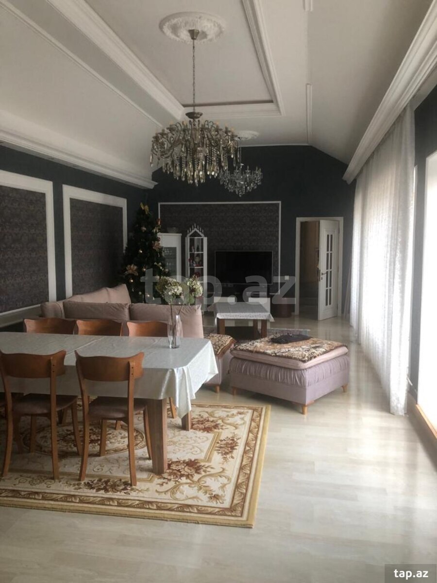 Həyət evi, Buzovna qəs.