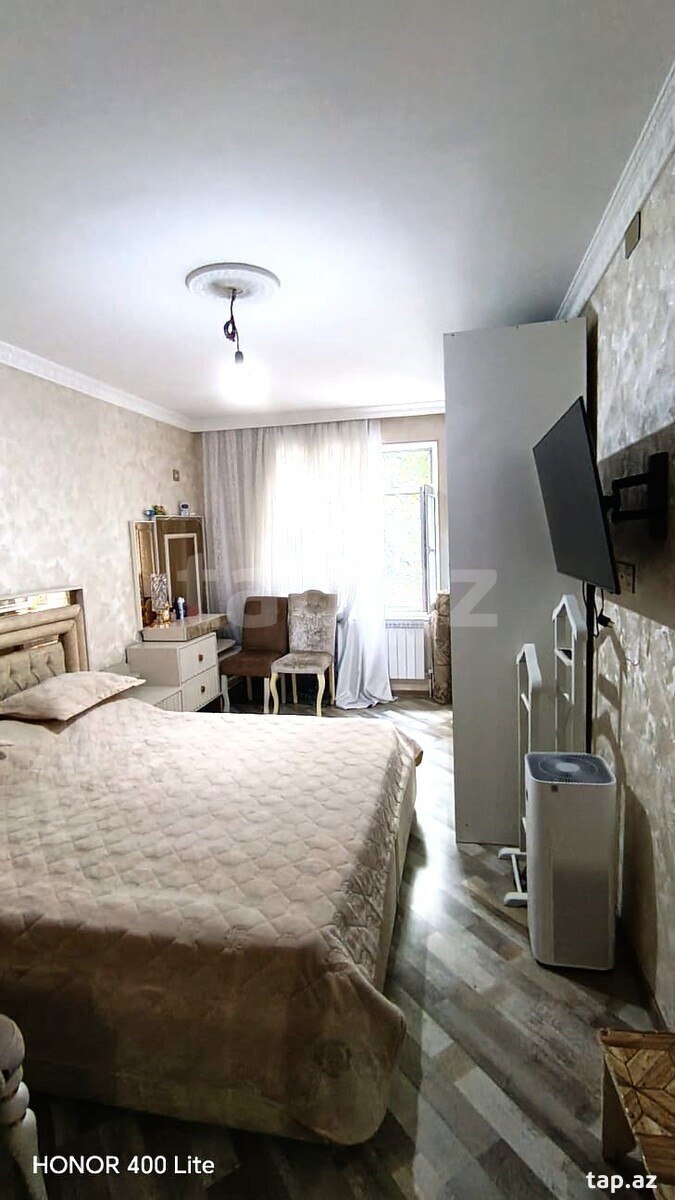 3-otaqlı mənzil, D.Bunyadzadə küç, 26, 70 m²