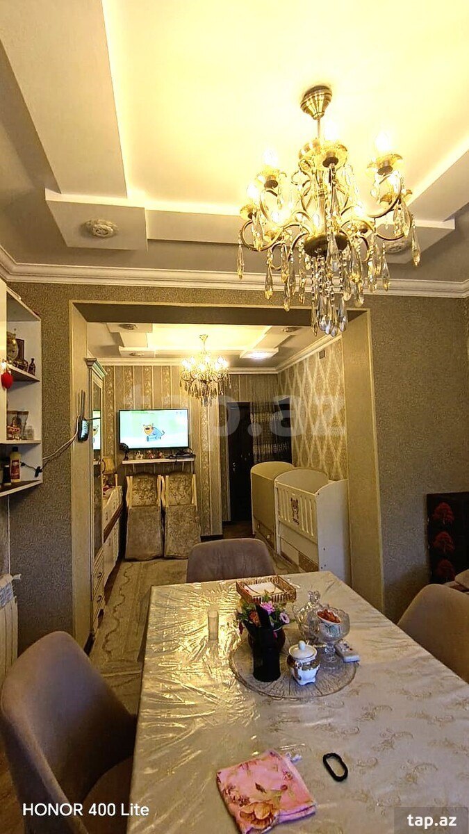 3-otaqlı mənzil, D.Bunyadzadə küç, 26, 70 m²