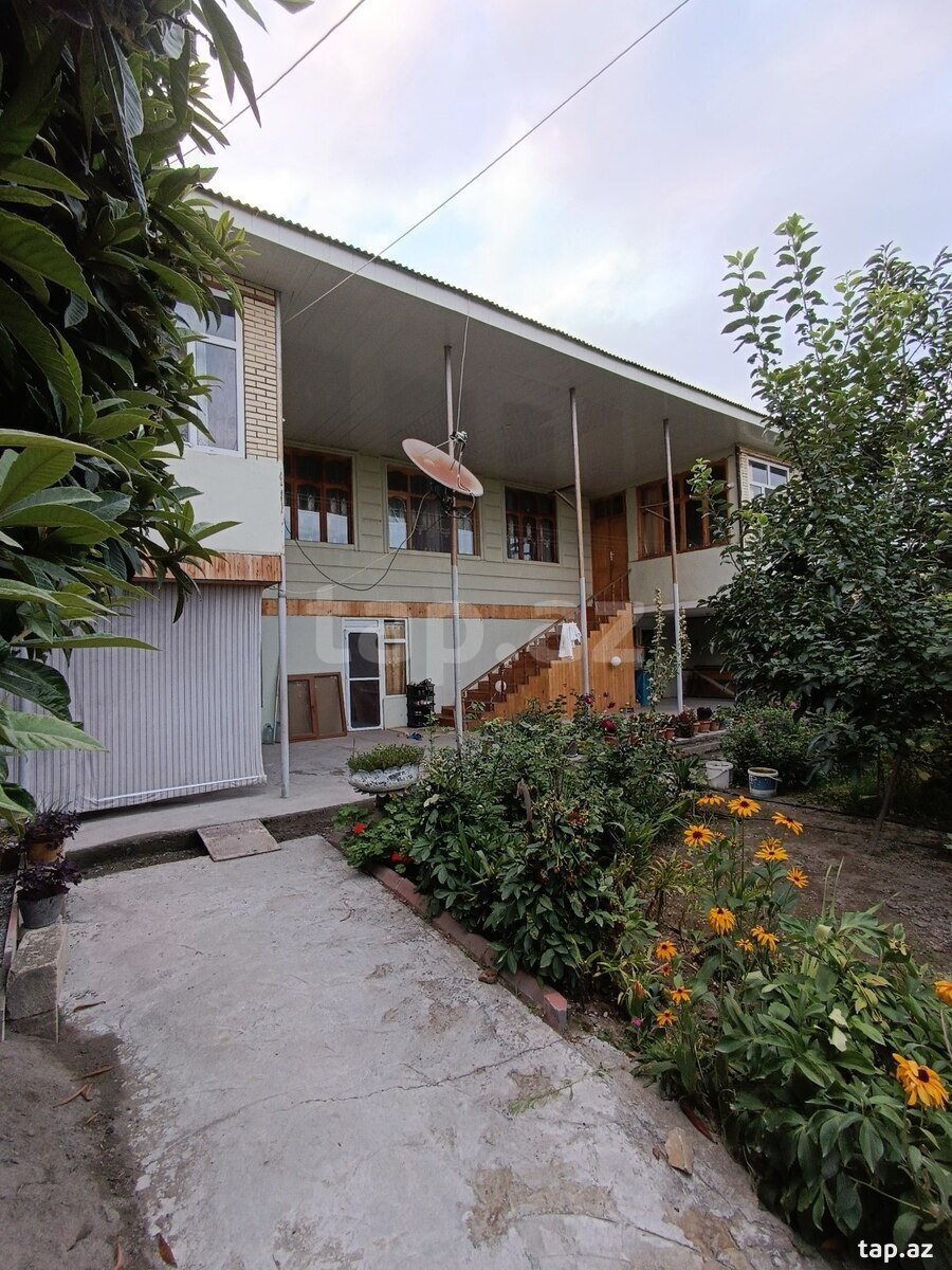 Həyət evi, Şəki r.