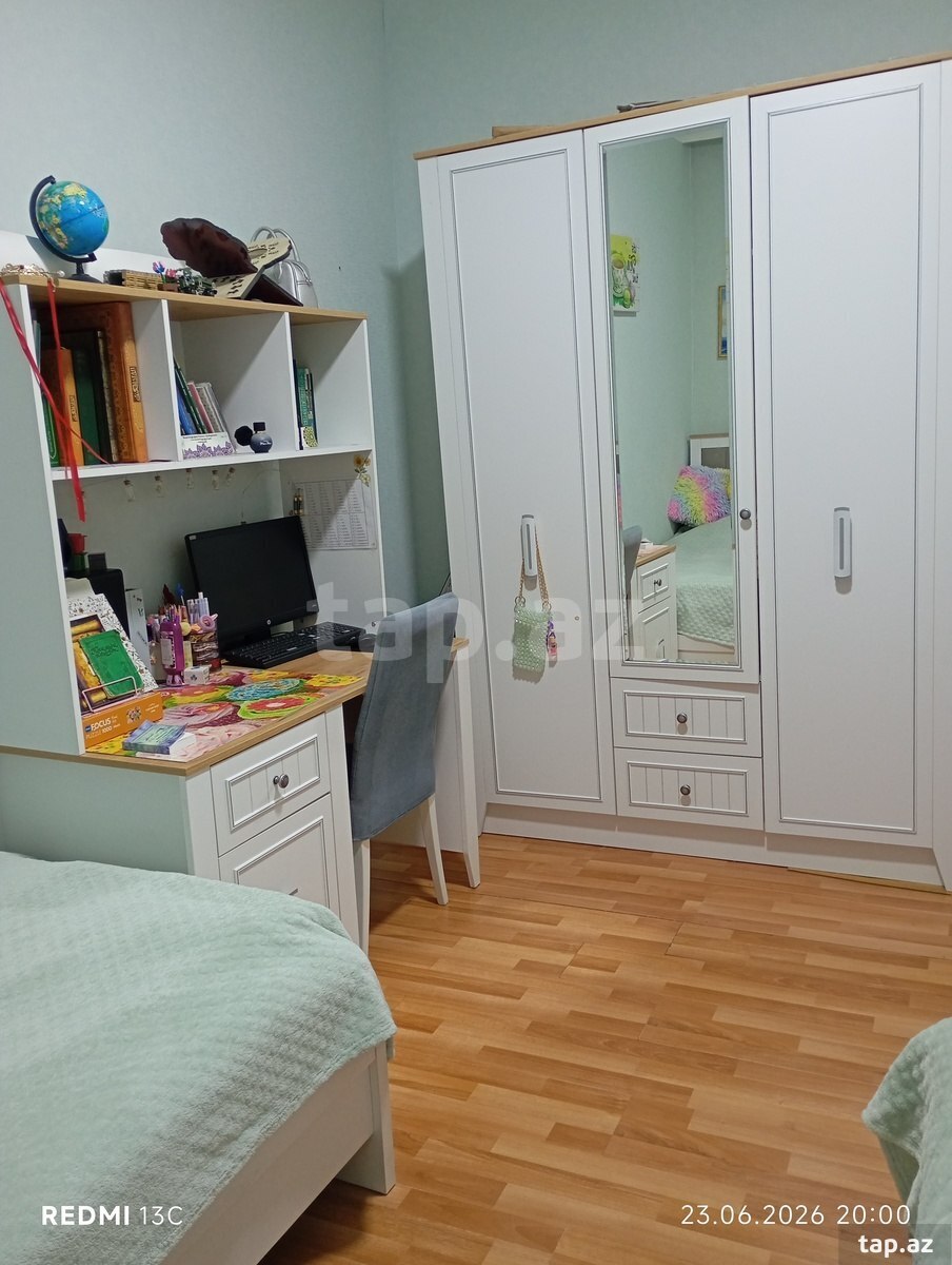 Həyət evi kirayə verilir, 8 Noyabr küç.