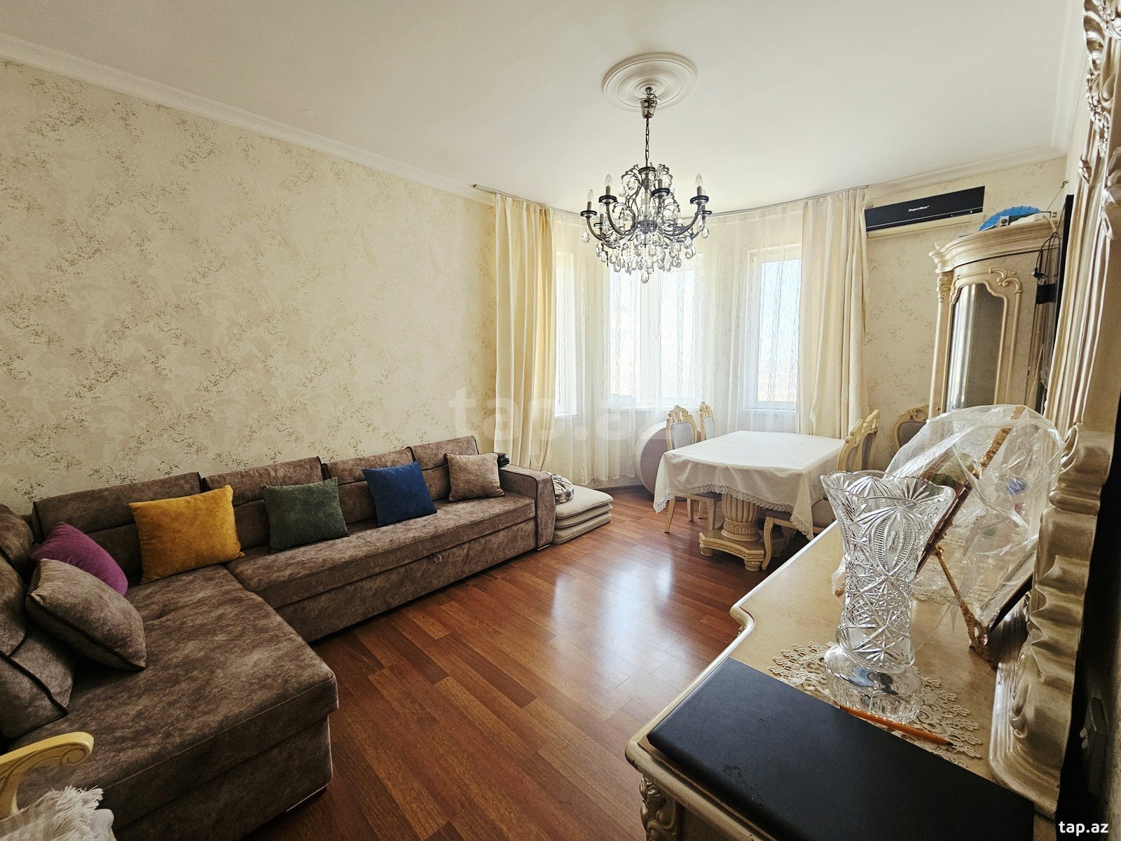 2 otaqlı mənzil satılır, Bakı