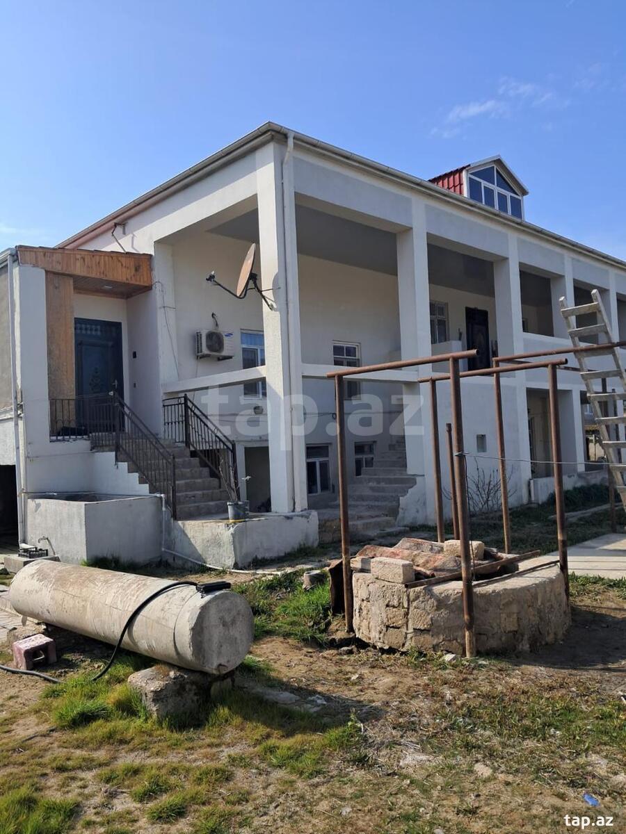Həyət evi, Buzovna qəs.