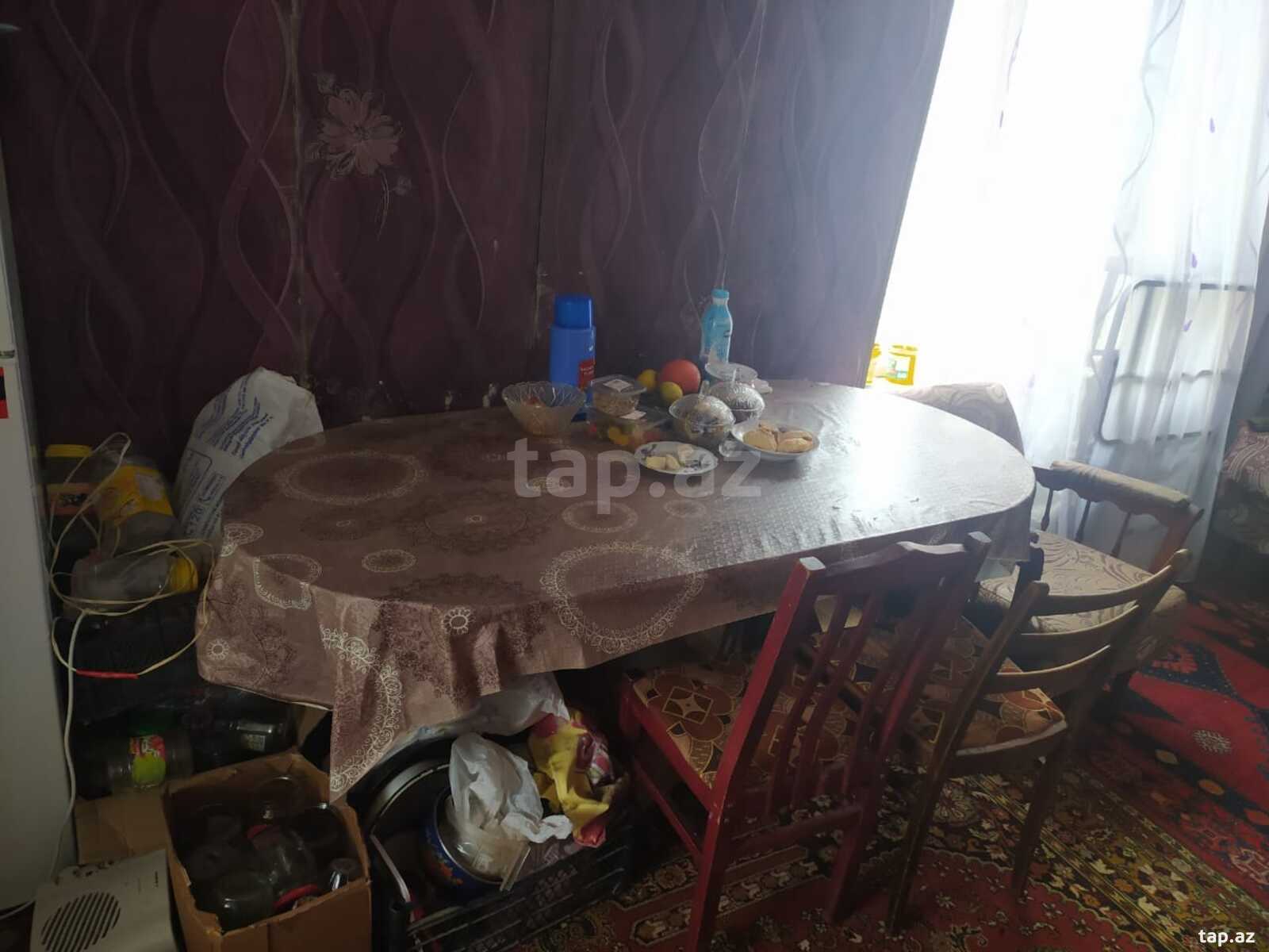 2-otaqlı mənzil kirayə verilir, Ə.Əhmədov küç., 40 m²