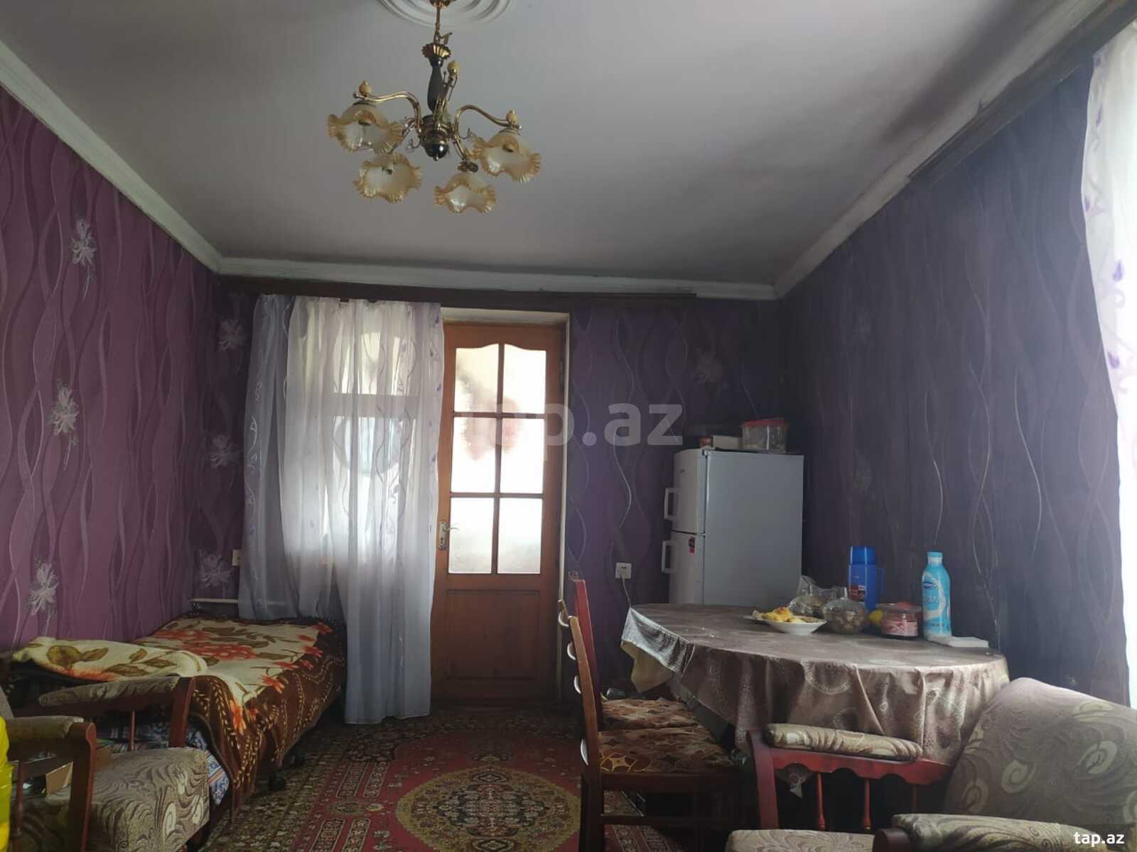 2-otaqlı mənzil kirayə verilir, Ə.Əhmədov küç., 40 m²