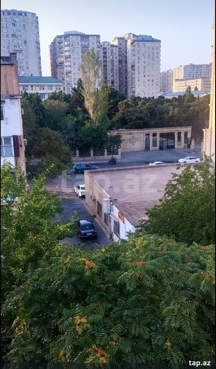 2-otaqlı mənzil kirayə verilir, Ə.Əhmədov küç., 40 m²