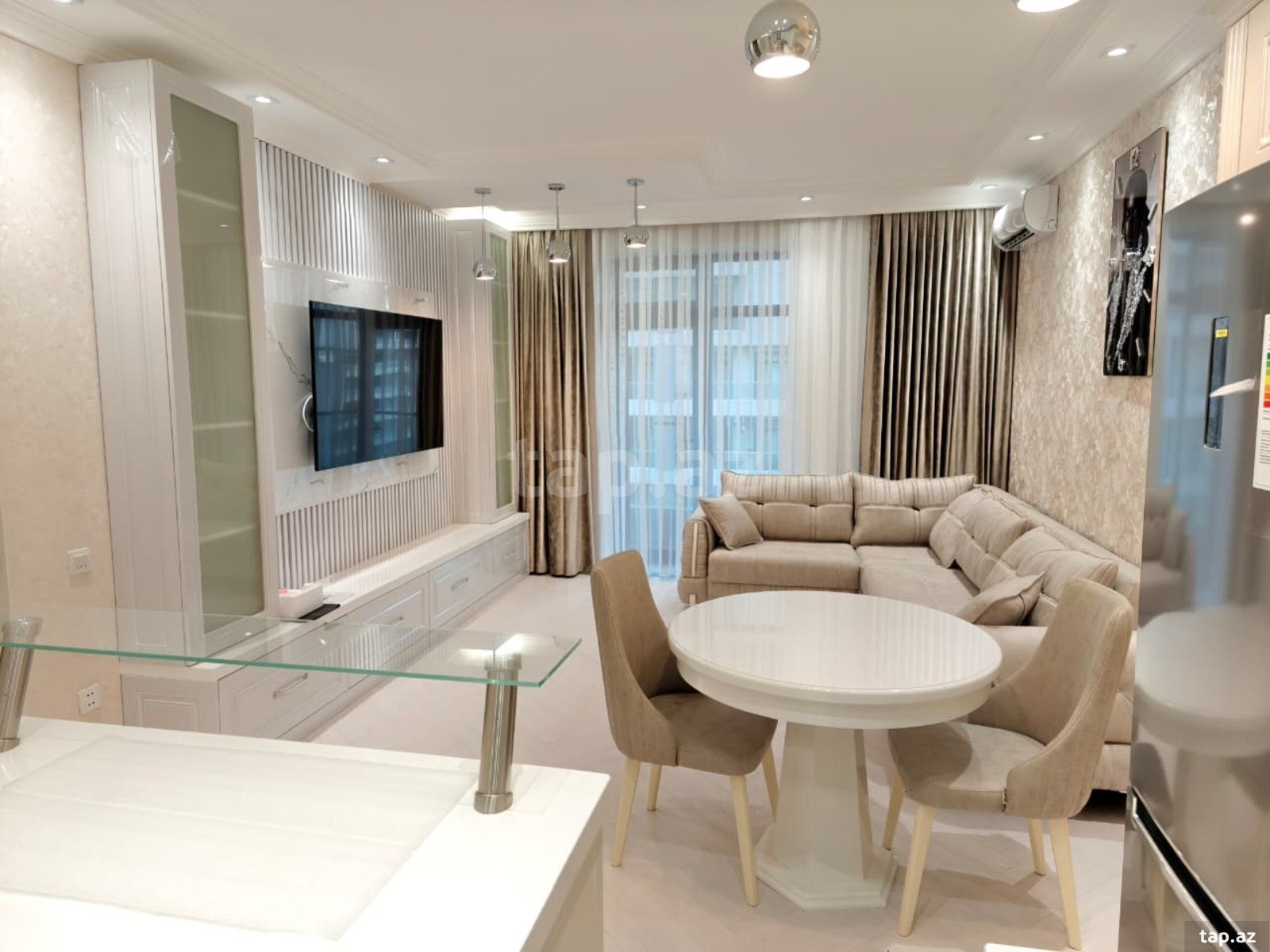2-otaqlı yeni tikili kirayə verilir, Tbilisi pr., 60 m²